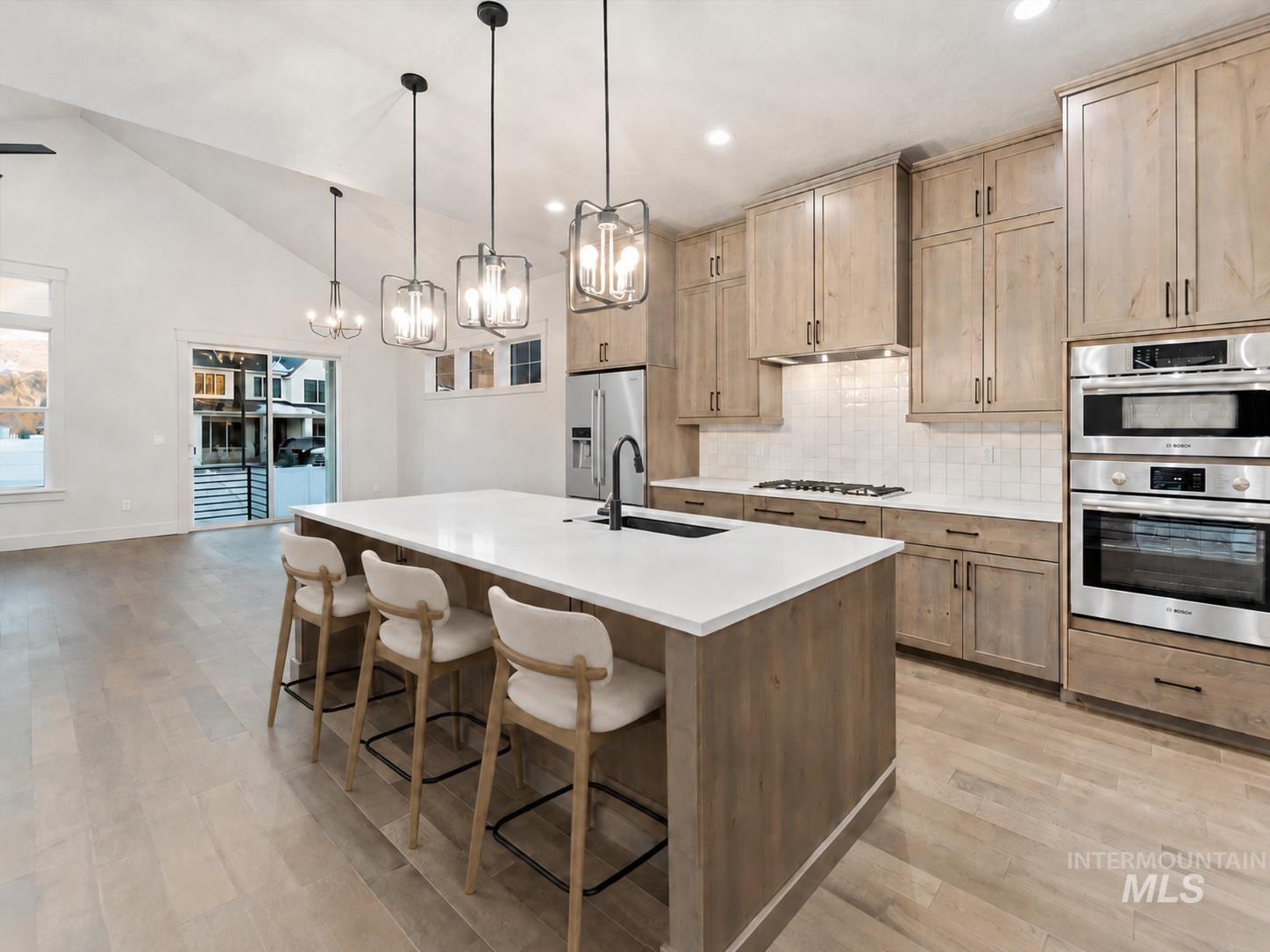 6351 W Tobi Ln — photo