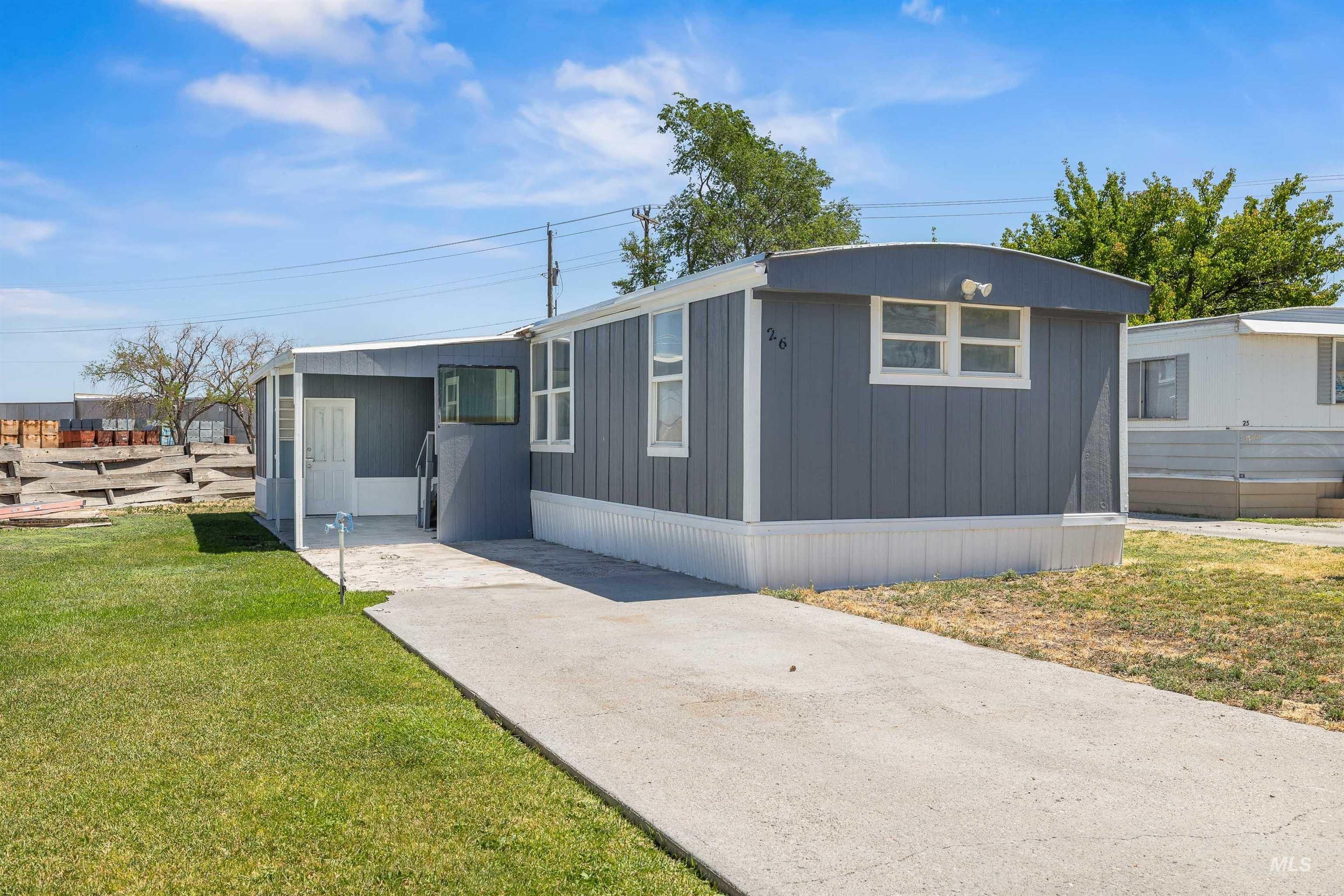 33 Manor Dr. #26 — photo