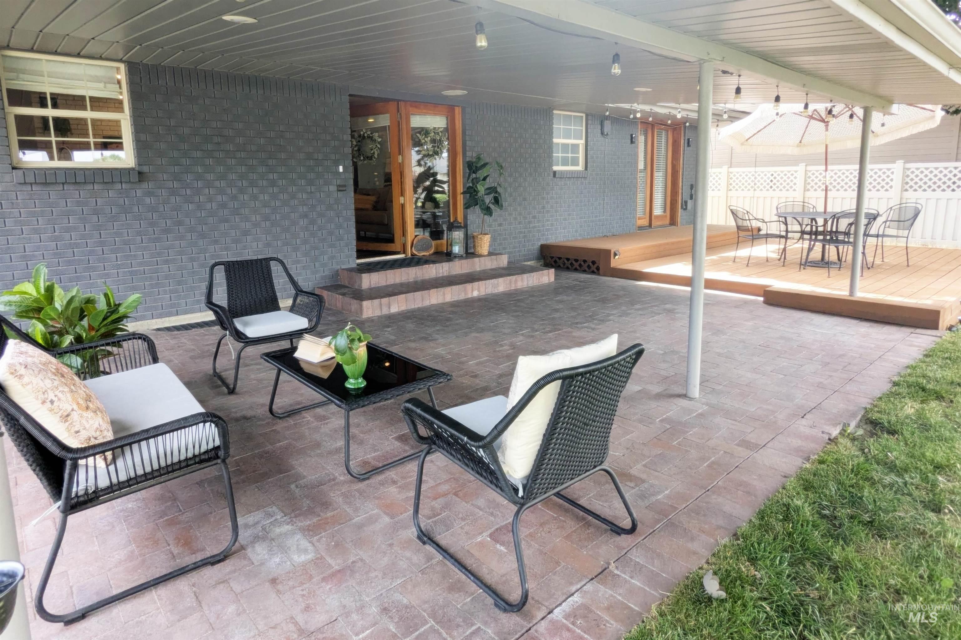 8709 W Ben Ct — photo