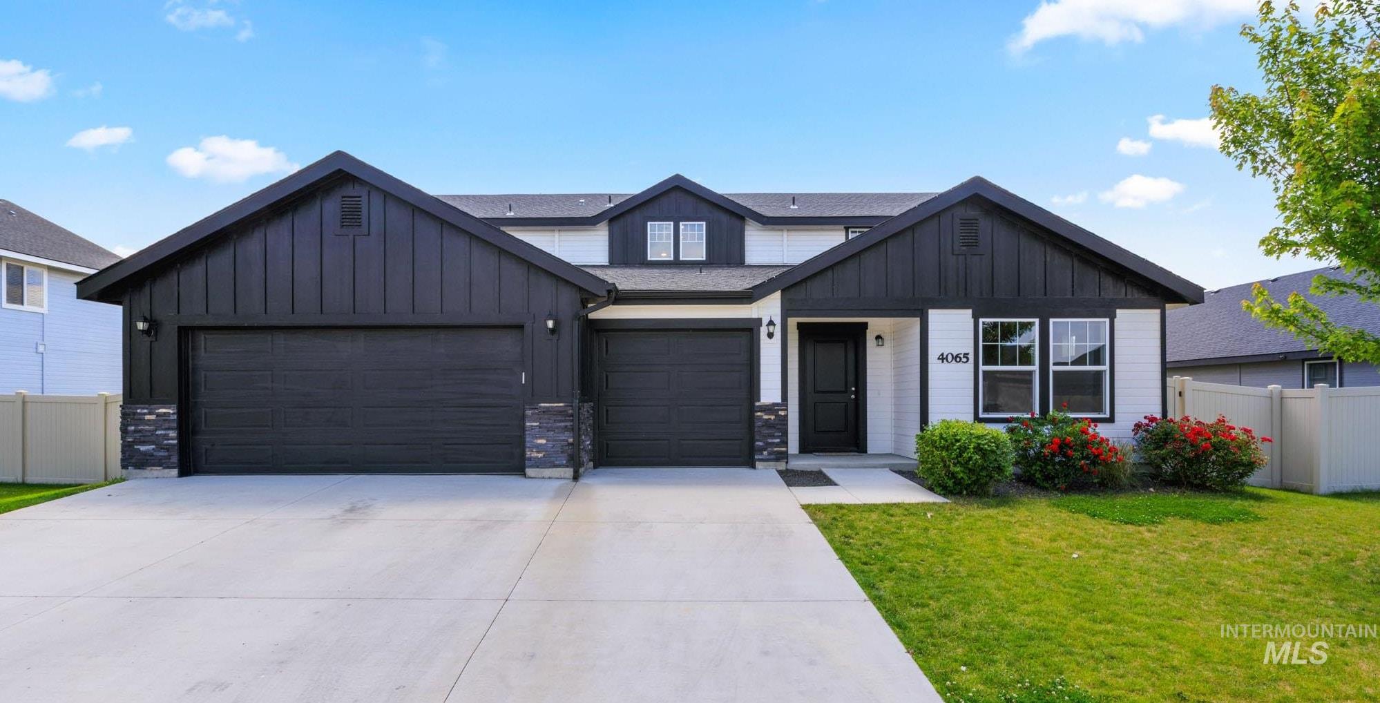 4065 E Eagle Ridge Drive — photo