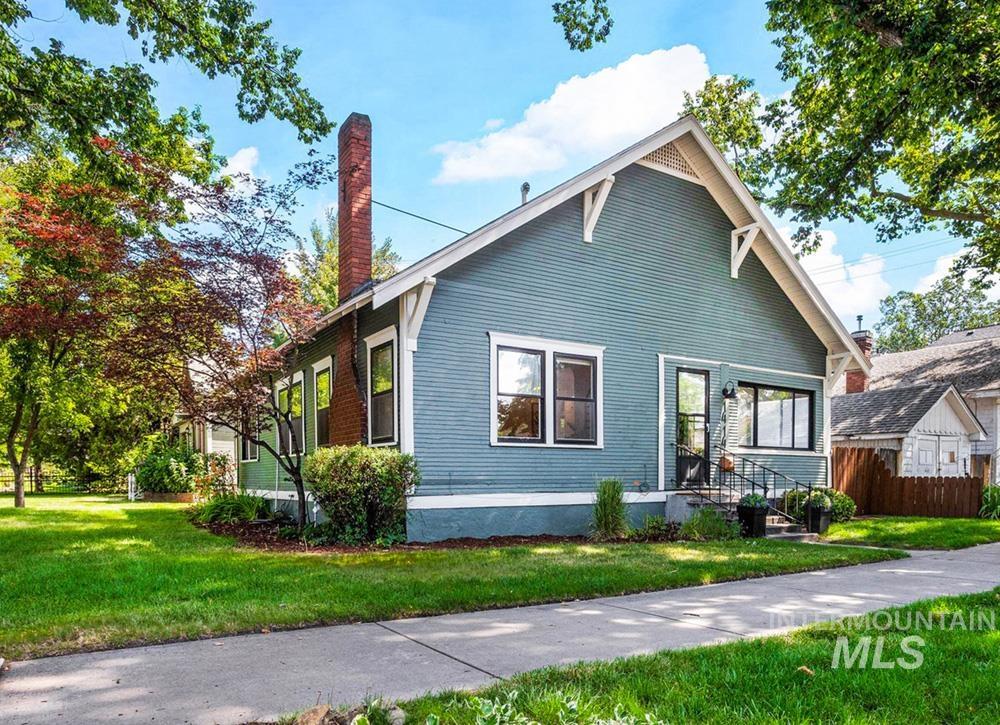 1414 W Alturas St — photo