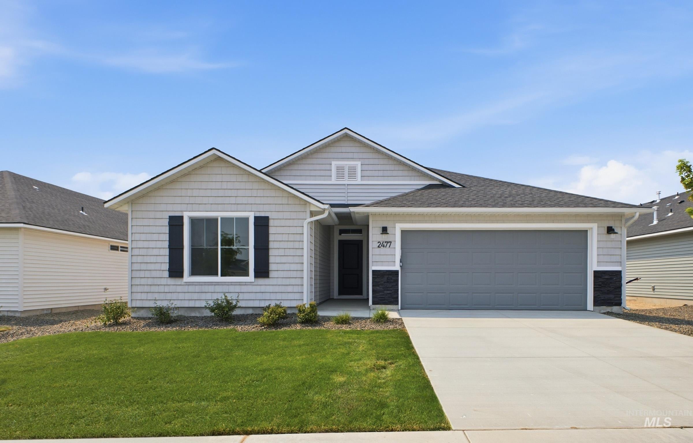 2477 W Red Jasper Dr — photo