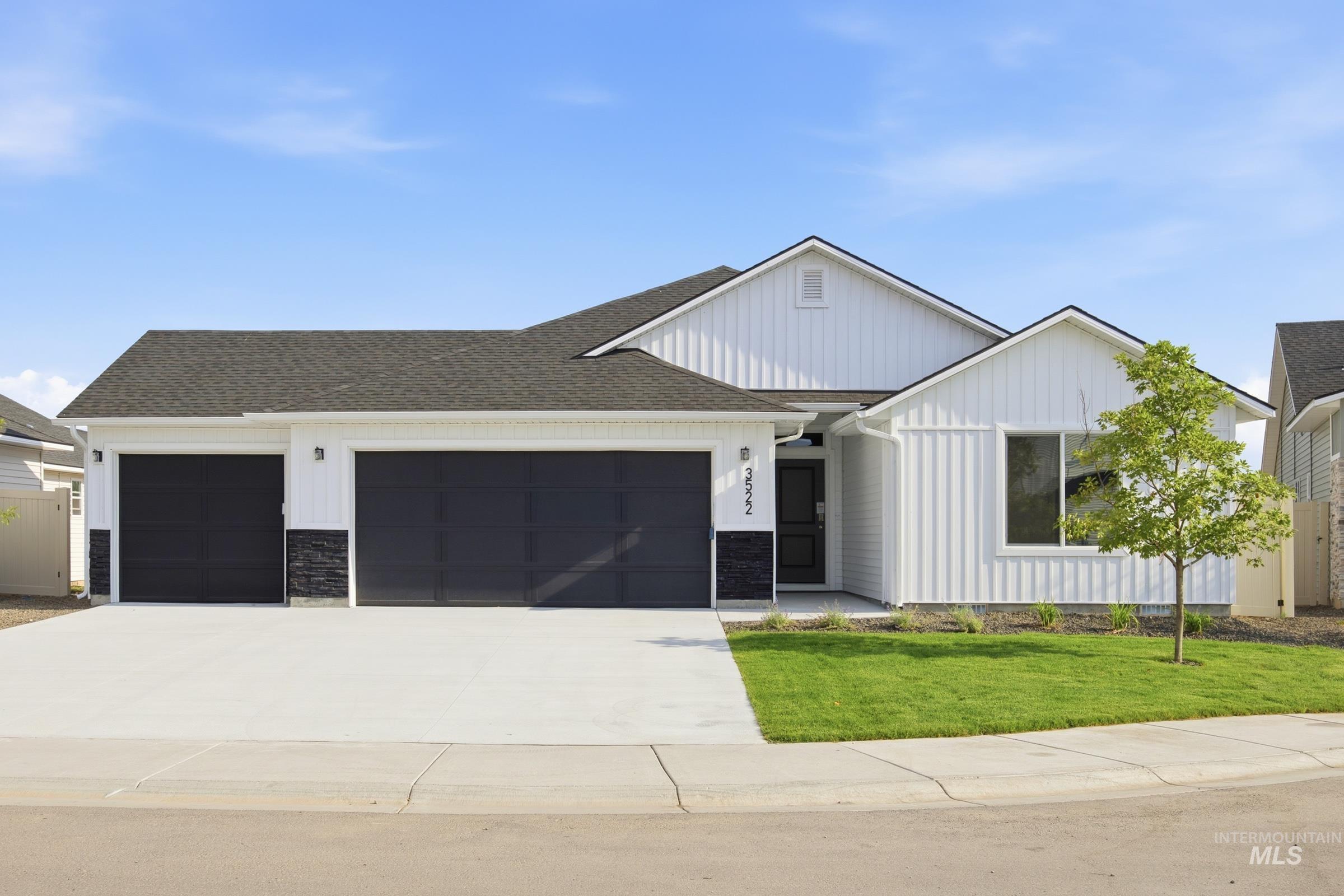 3522 E Boxelder Dr — photo