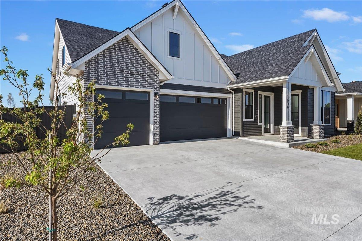7856 W Flathead Lake Street — photo