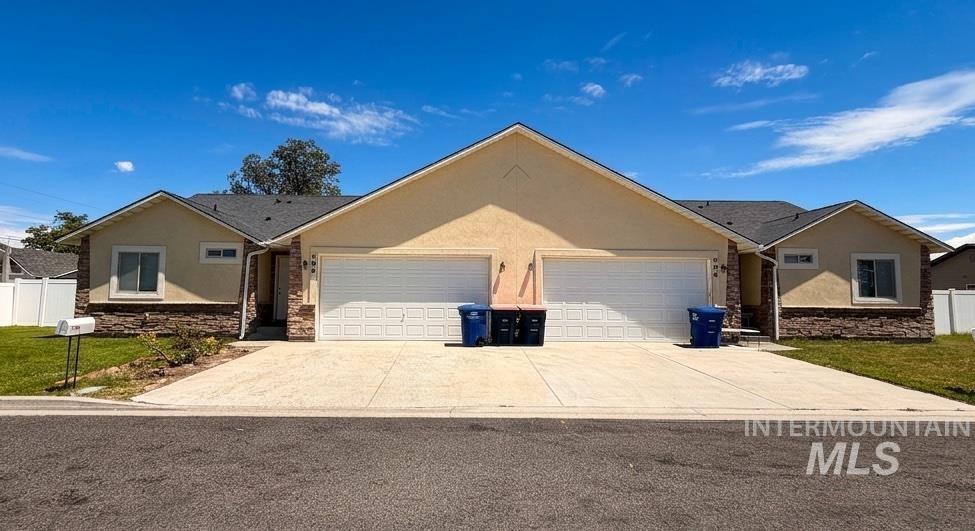 494 Adria Lane — photo