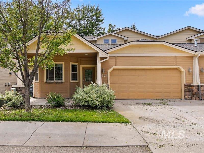 7342 W Gillis Rd — photo