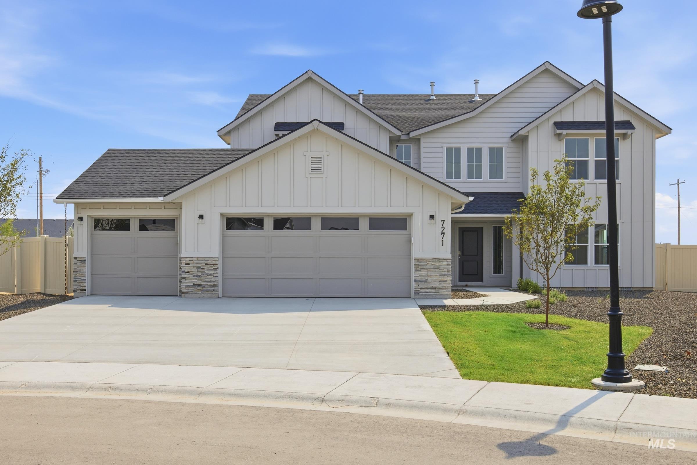 7271 W Trumbull Ct — photo