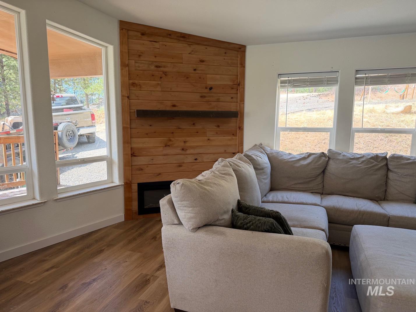 1224 Woodside Road, Cascade, ID 83611 — photo 2