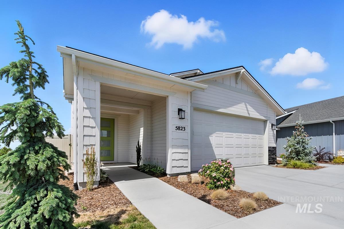 5947 W Parachute Dr — photo
