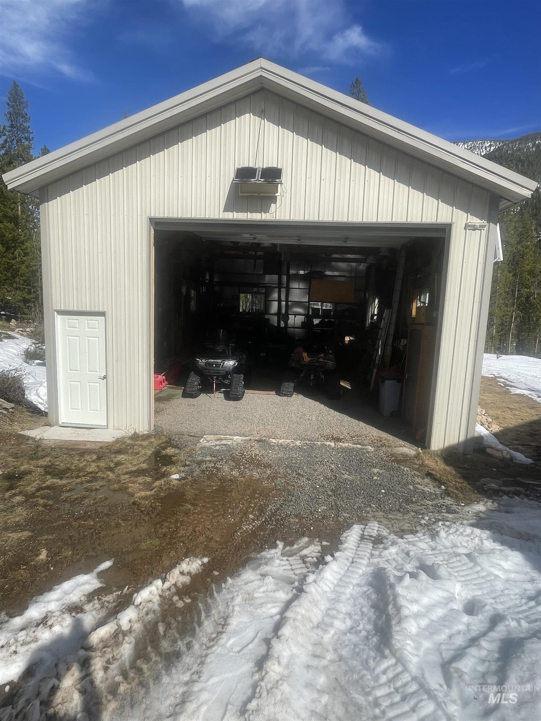 17567 Edwardsburg Road, Cascade, ID 83611 — photo 3