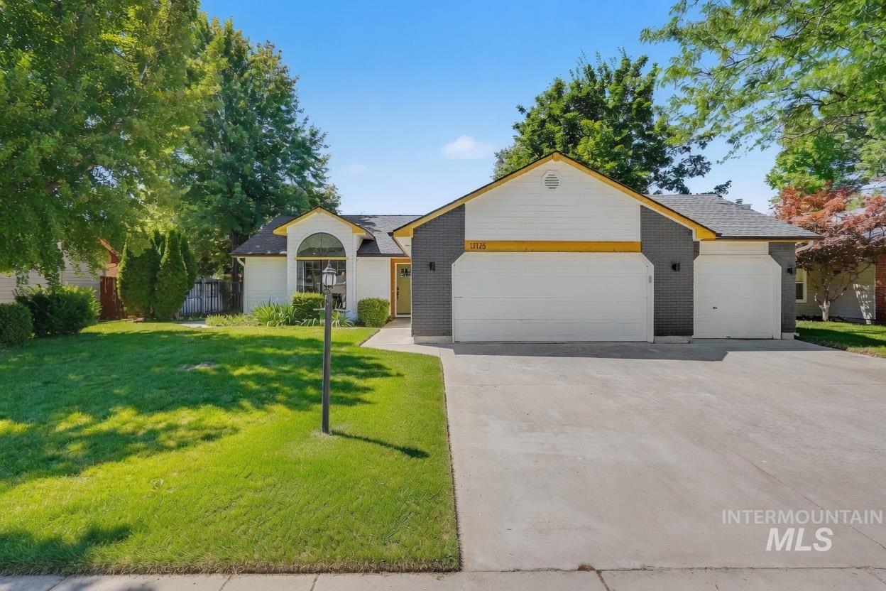 12125 W Stillwater Dr. — photo