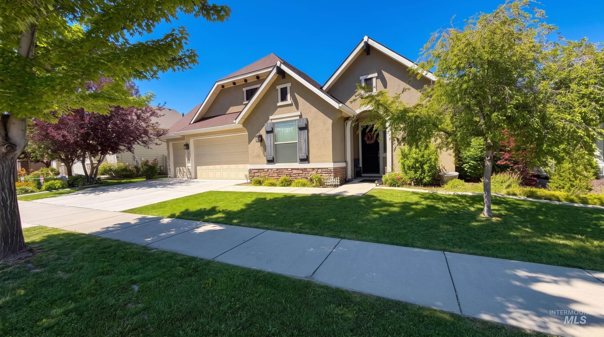 1178 Stallion Springs Way — photo