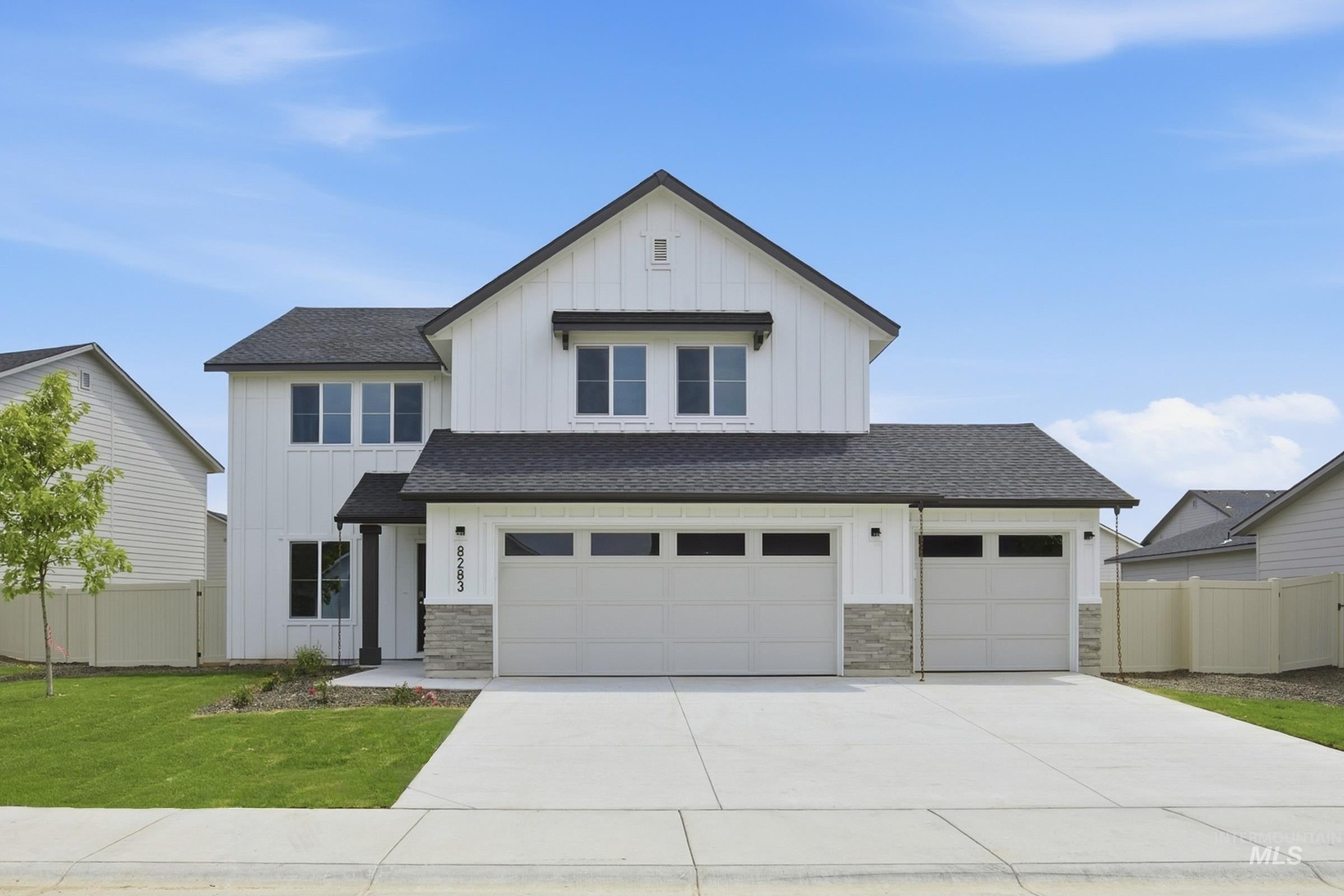 8283 E Presley Ct — photo