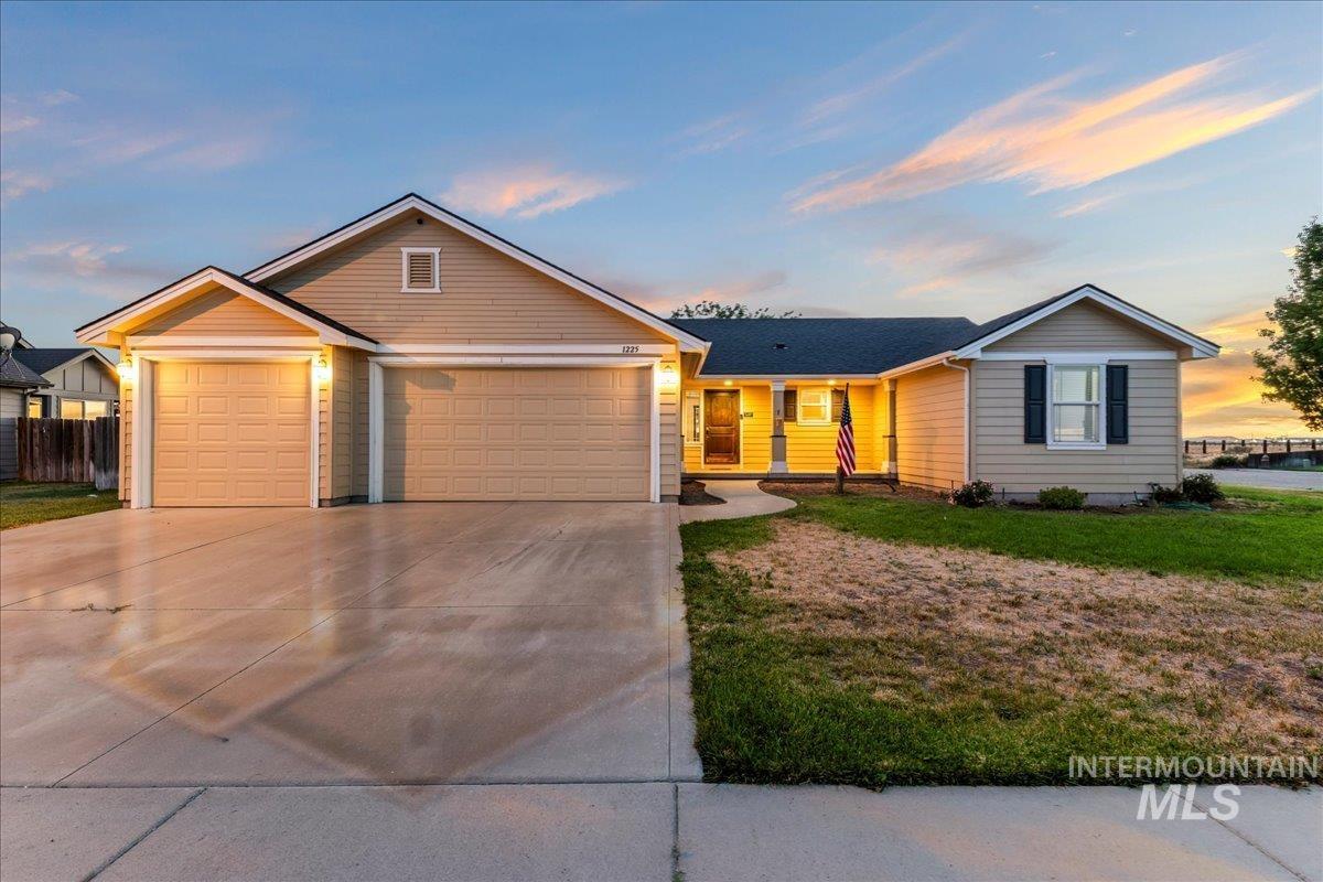 1225 SW Rolling Hills Ave — photo