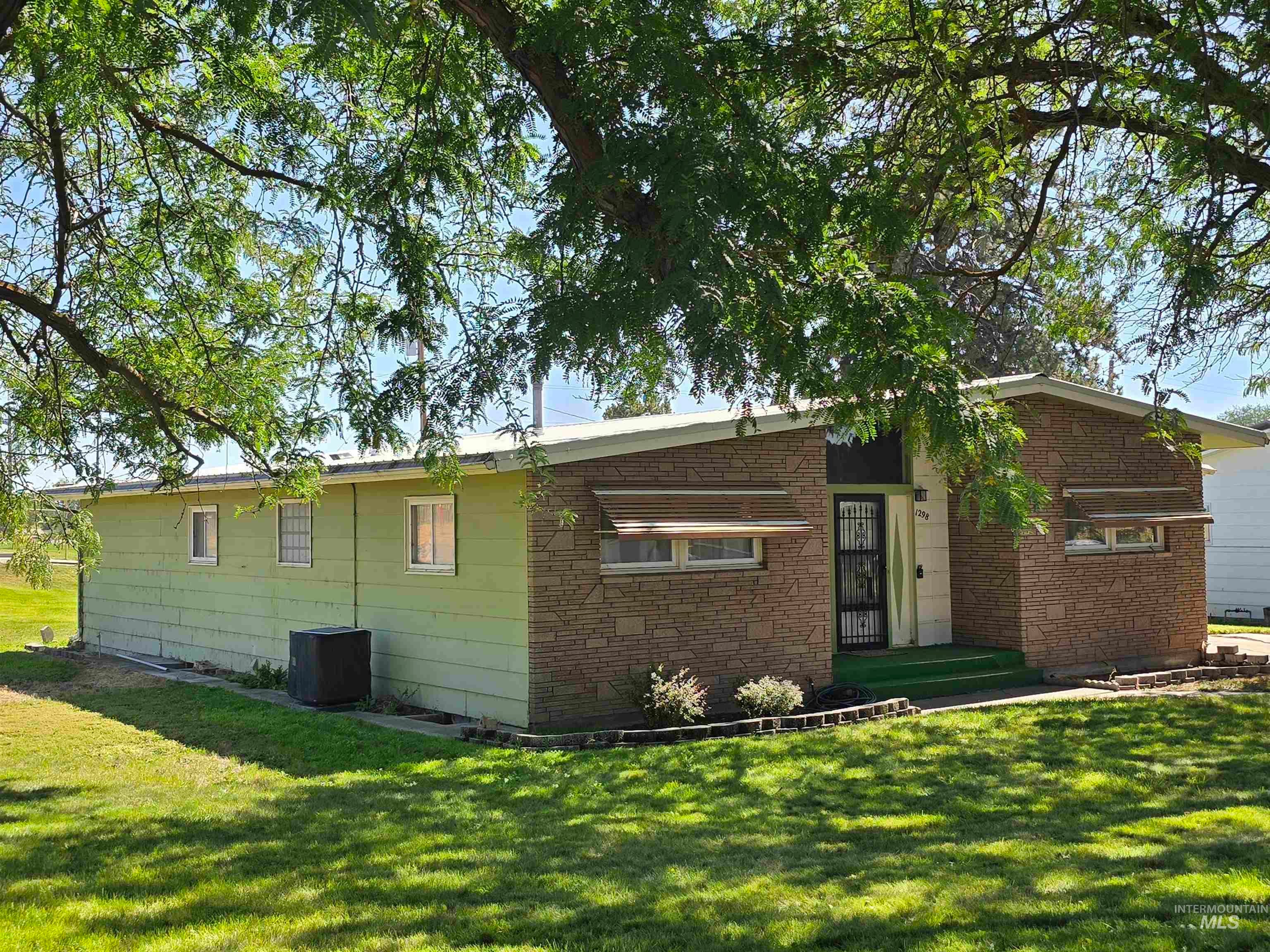 1298 E 2nd, Weiser, ID 83672 — photo 2