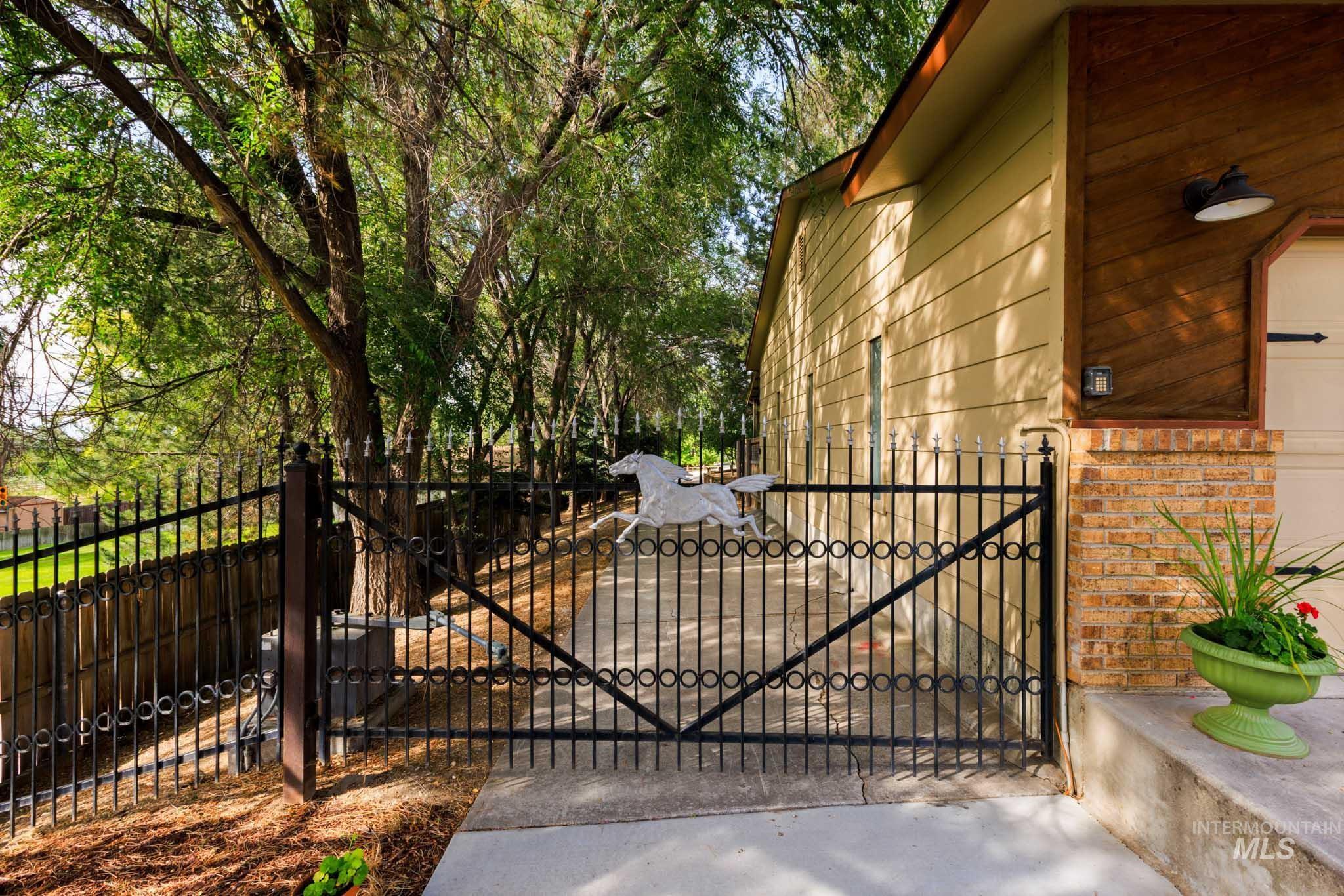 12050 W Hidden Valley Rim Road, Boise, ID 83709 — photo 2