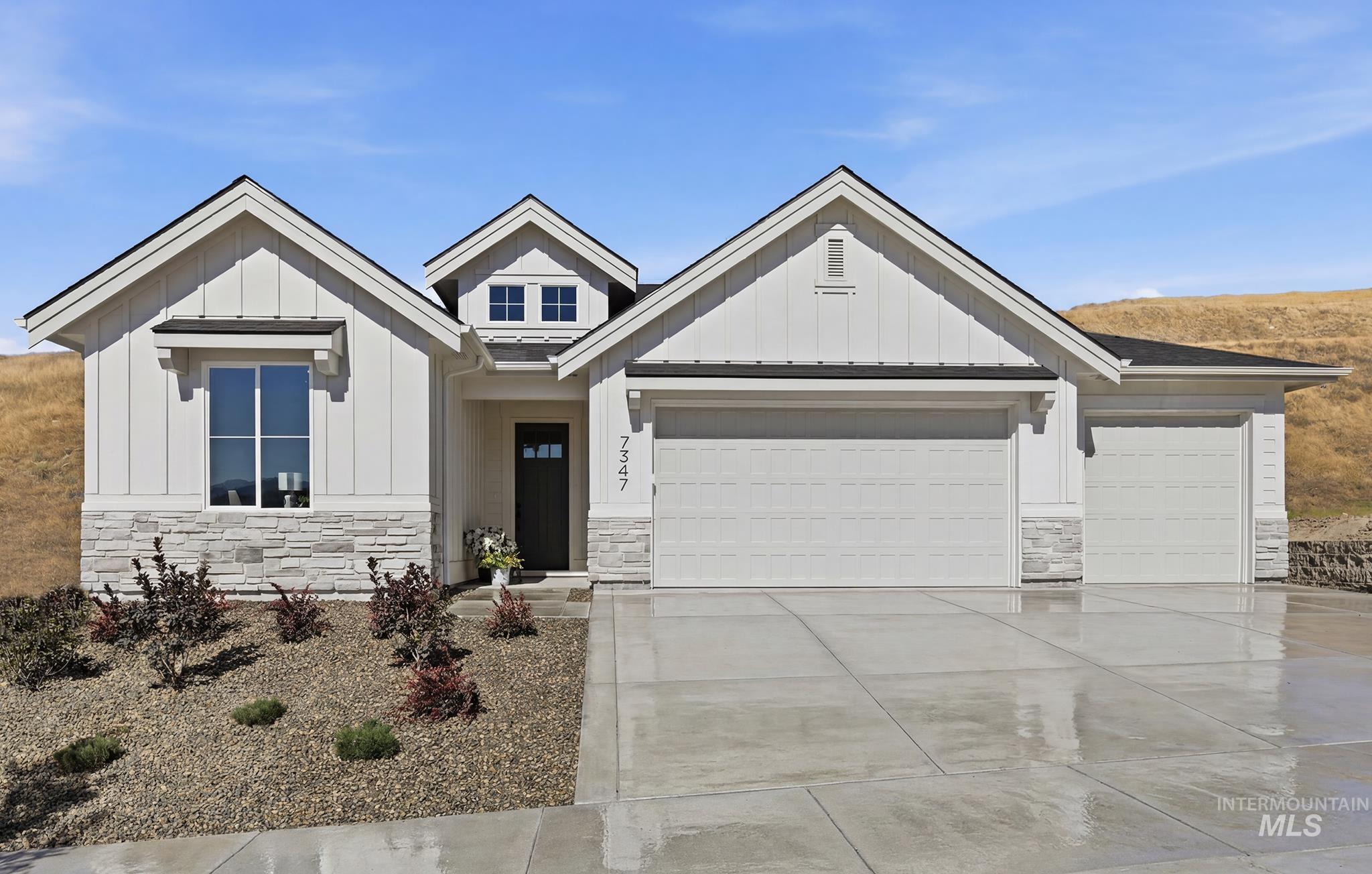 7347 Powell Place — photo