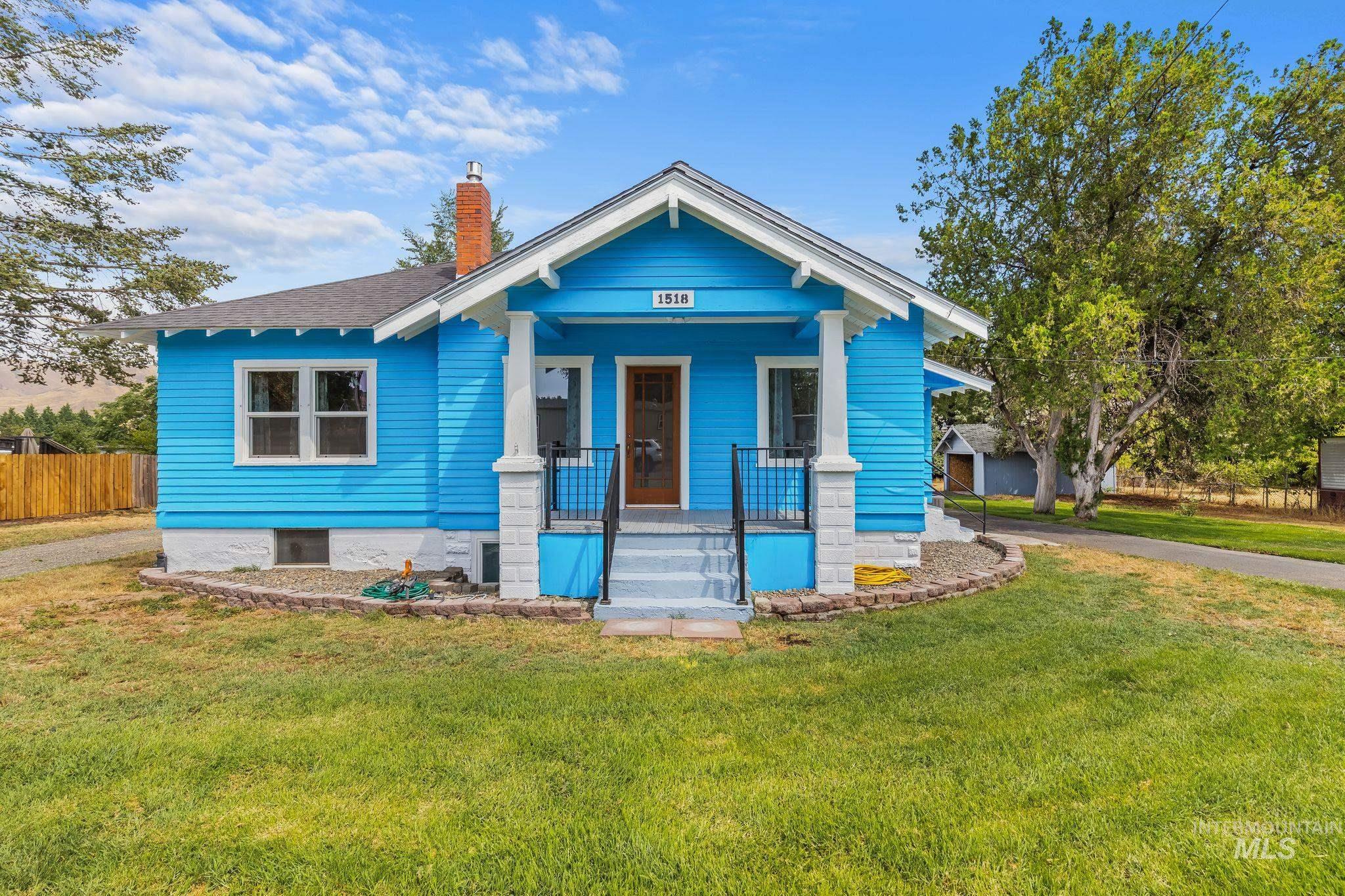 1518 Elm St. — photo