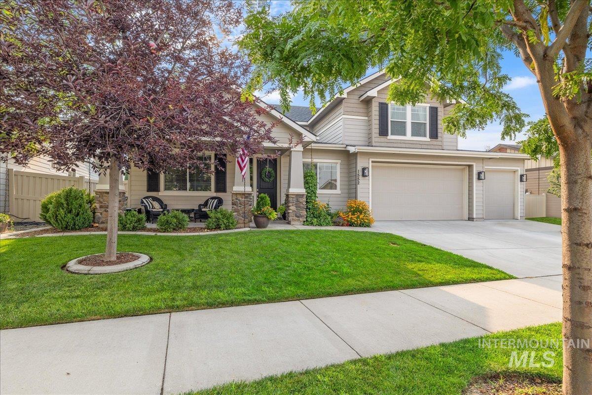 1552 Saddle Mountain Ave — photo