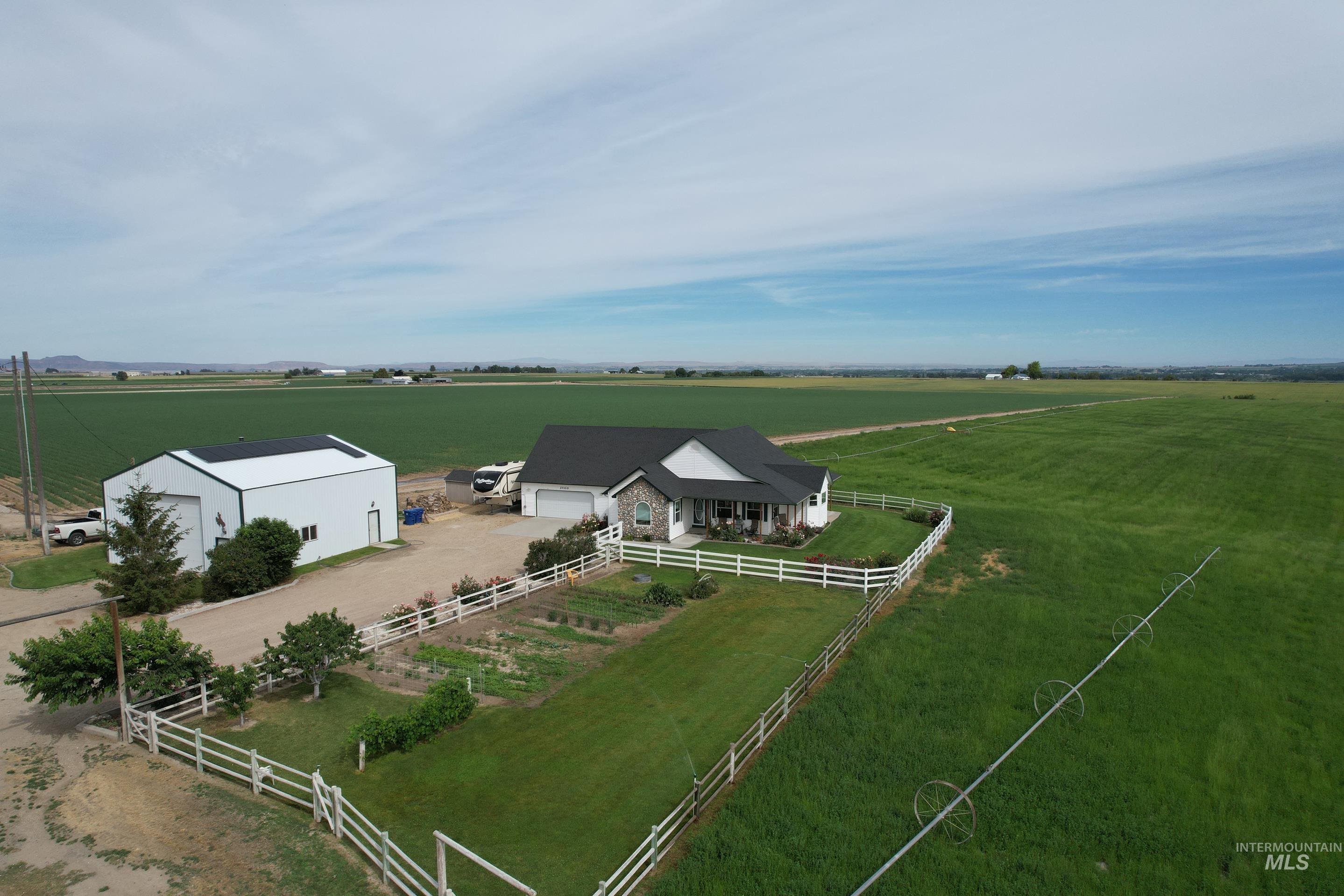 27110 Hatch Lane — photo