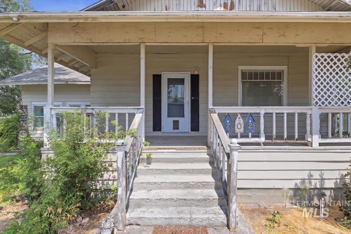 202 E 4th Street, Kuna, ID 83634 — photo 3