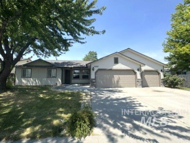 1425 SW Kursten Ave — photo
