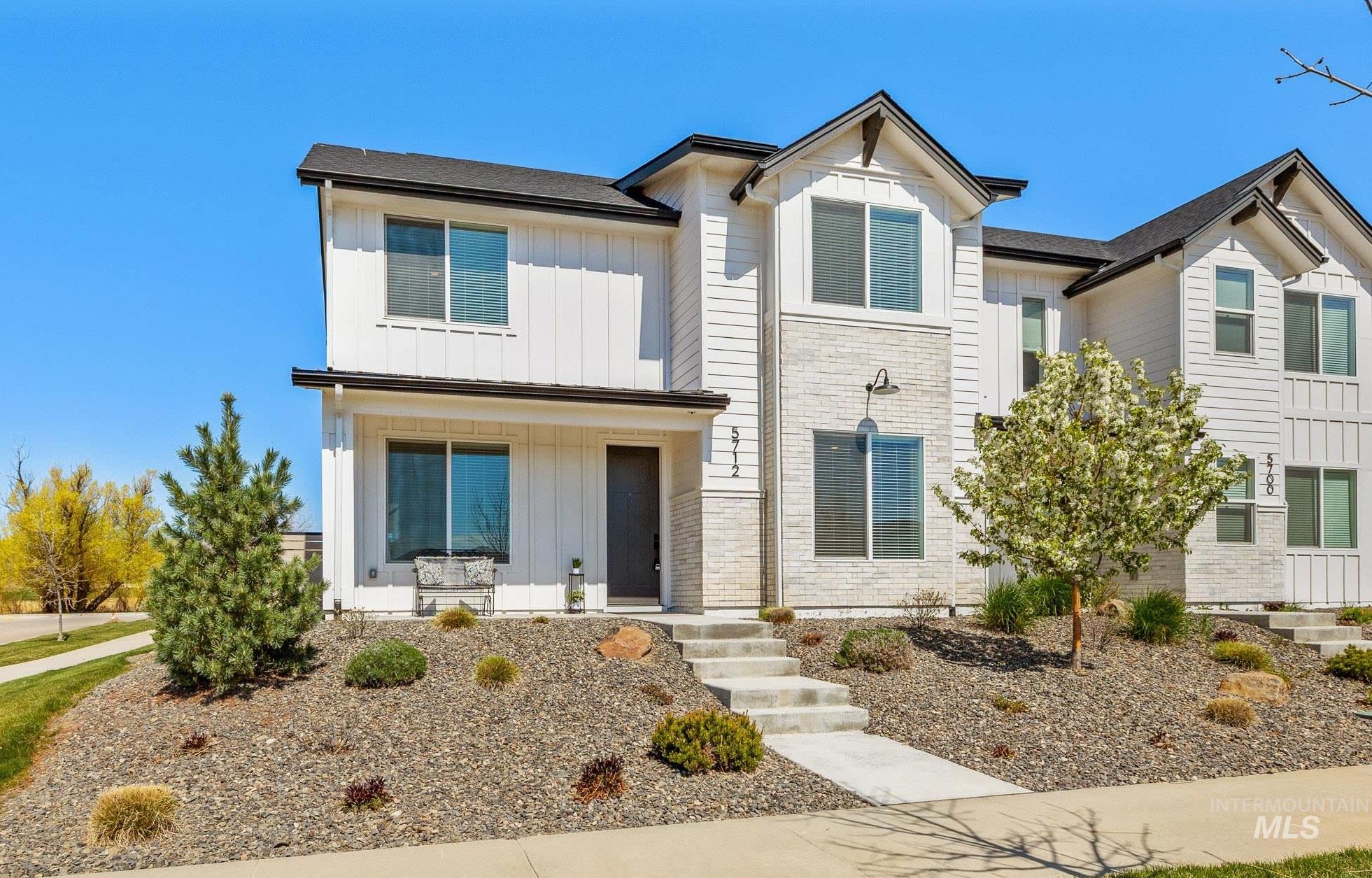 5712 W Elk Trail St — photo