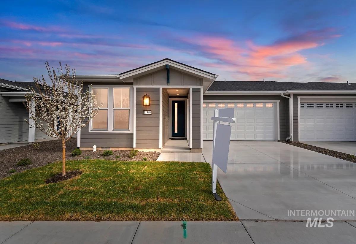 12207 S Glory Ln — photo