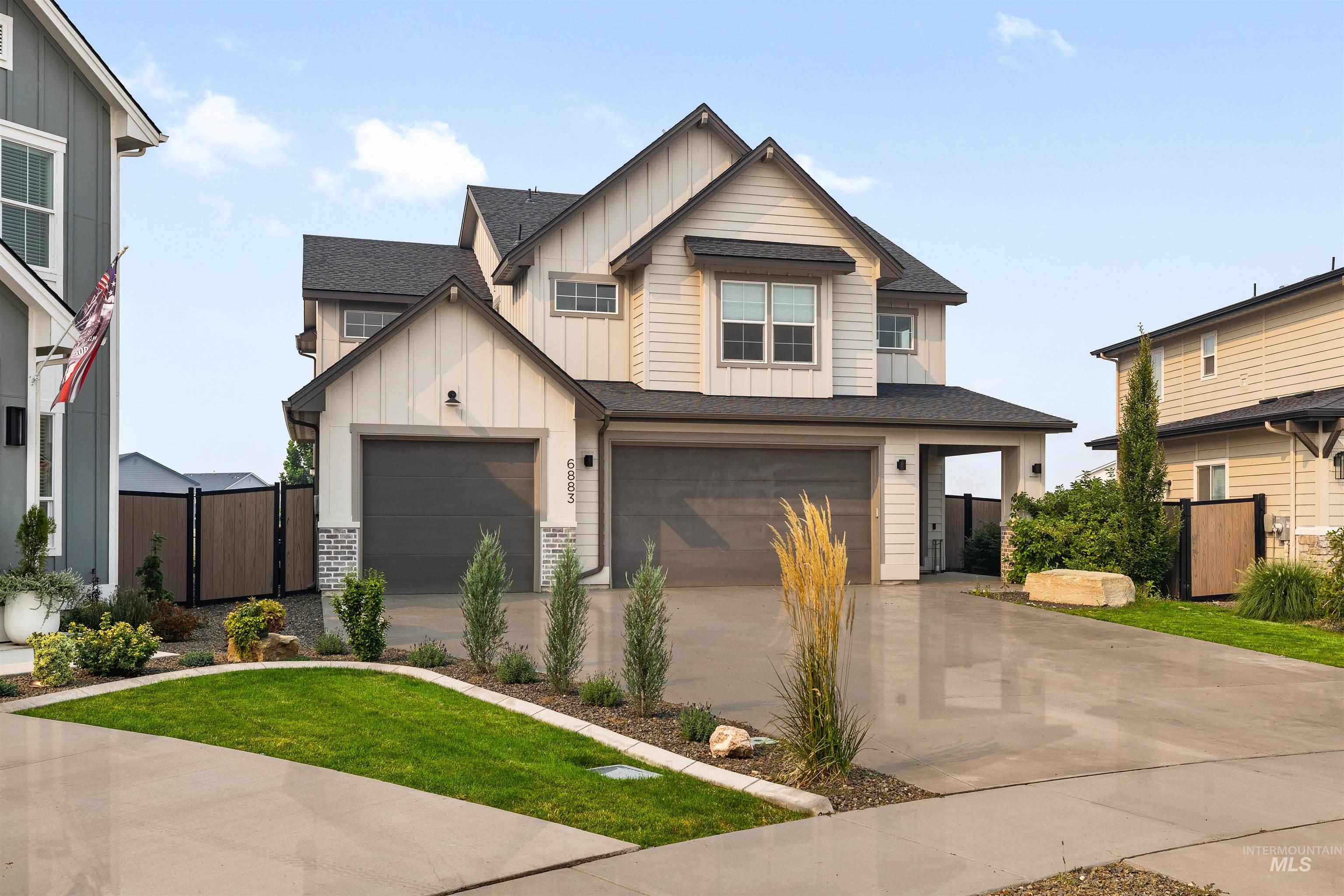 6883 W Mattawa Dr — photo