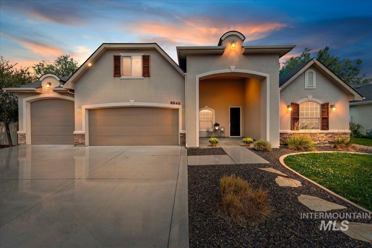 8848 W Ben Street — photo