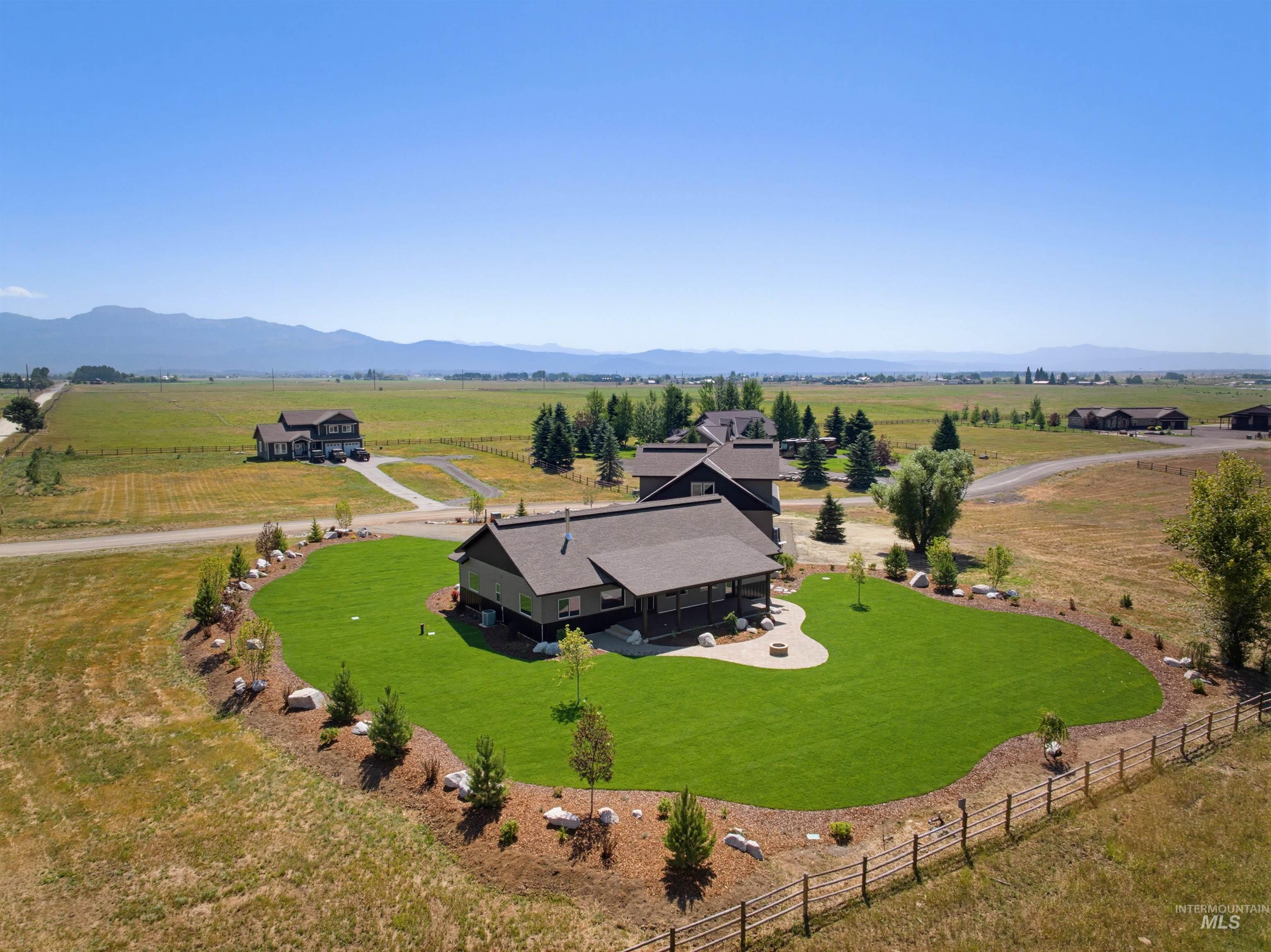 13945 Galloping Road, McCall, ID 83638 — photo 2