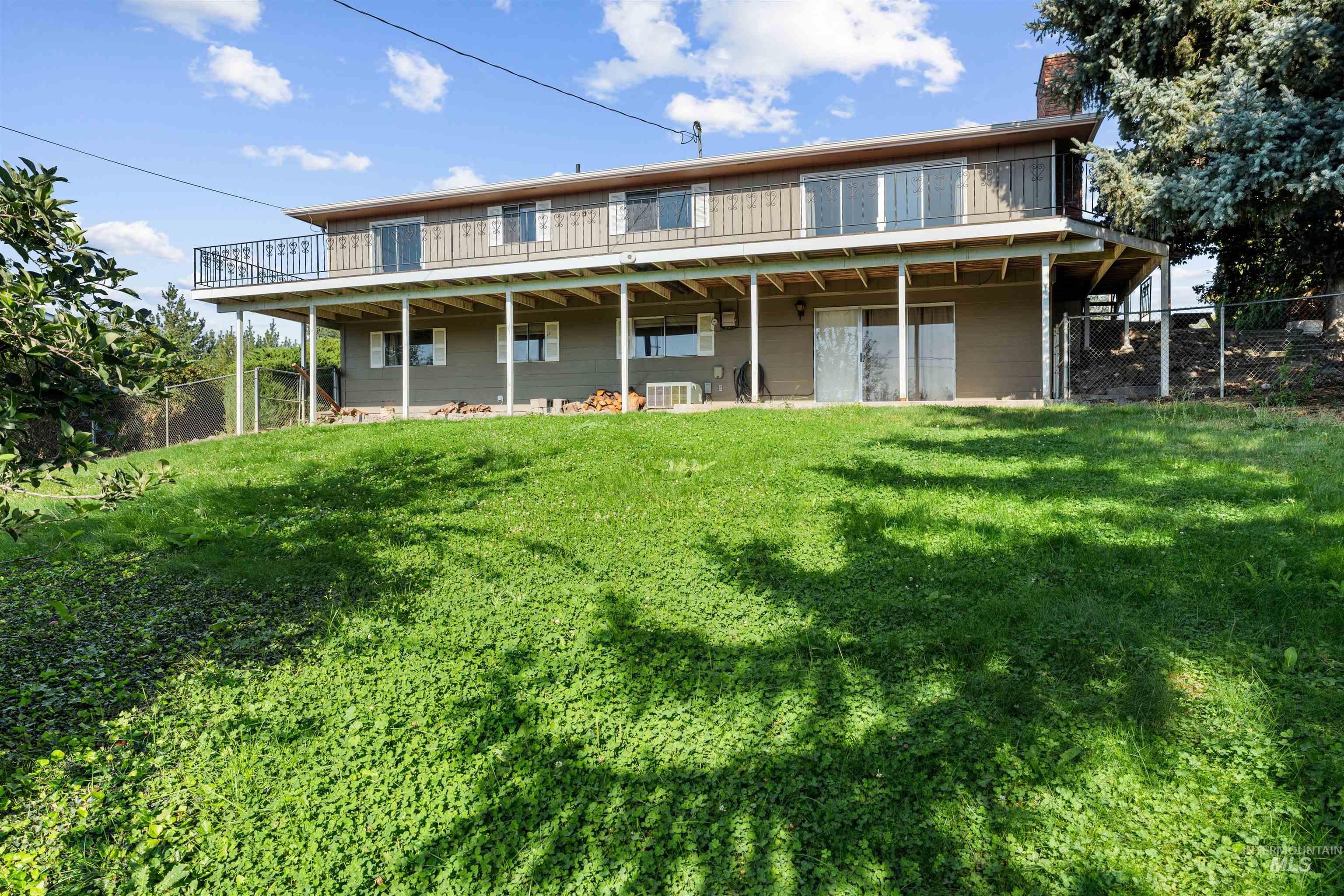 3314 Meadowlark Dr. — photo