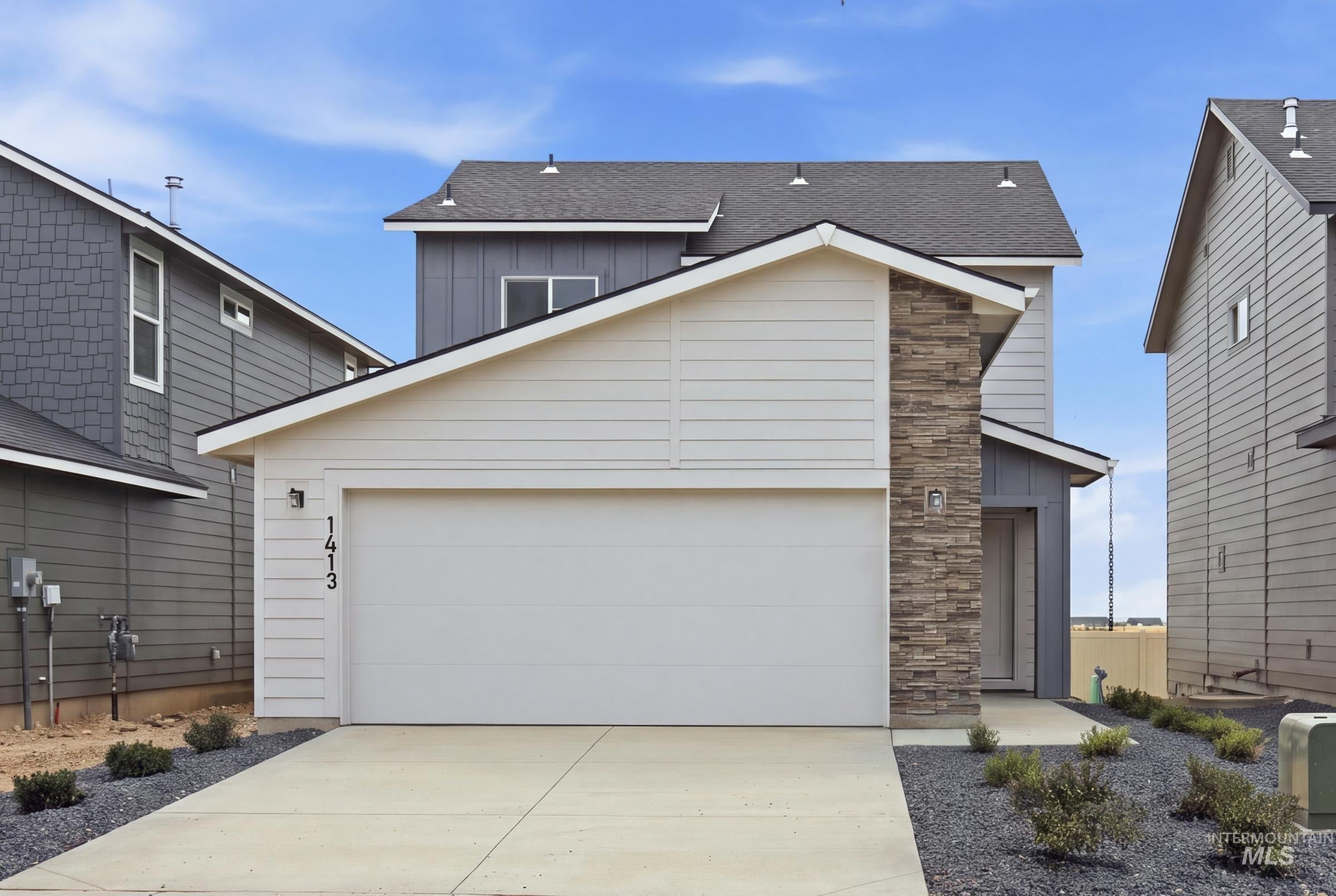1413 W Braden Dr — photo