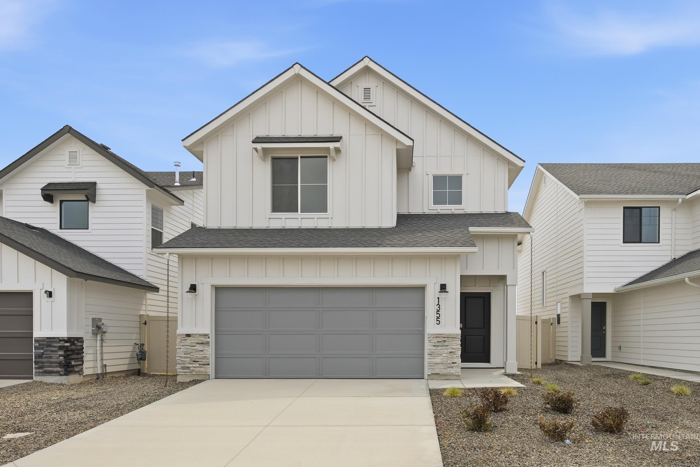 1355 W Braden Dr — photo