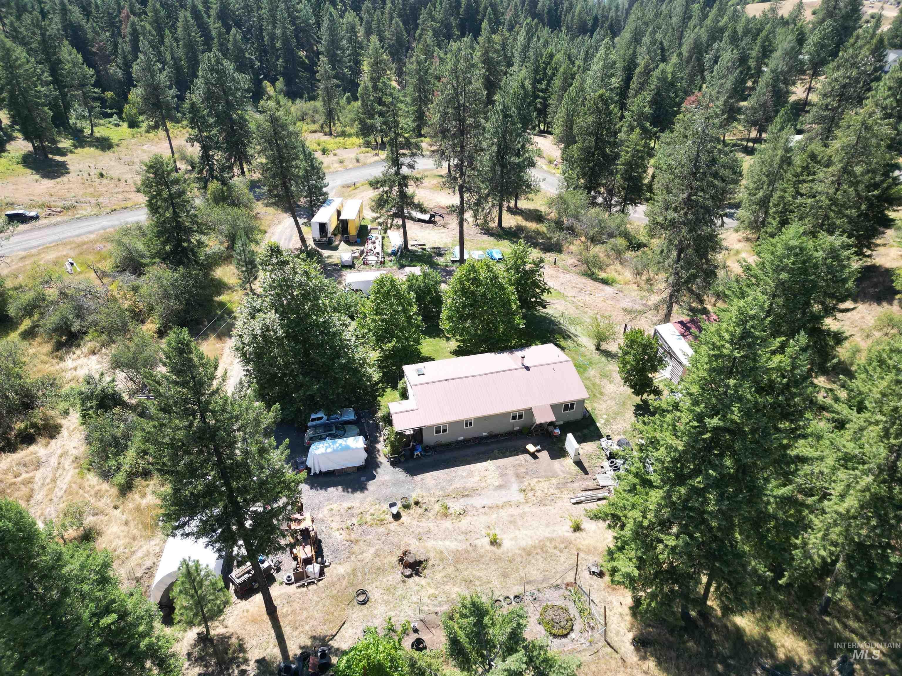 189 Skyline Heights Drive — photo