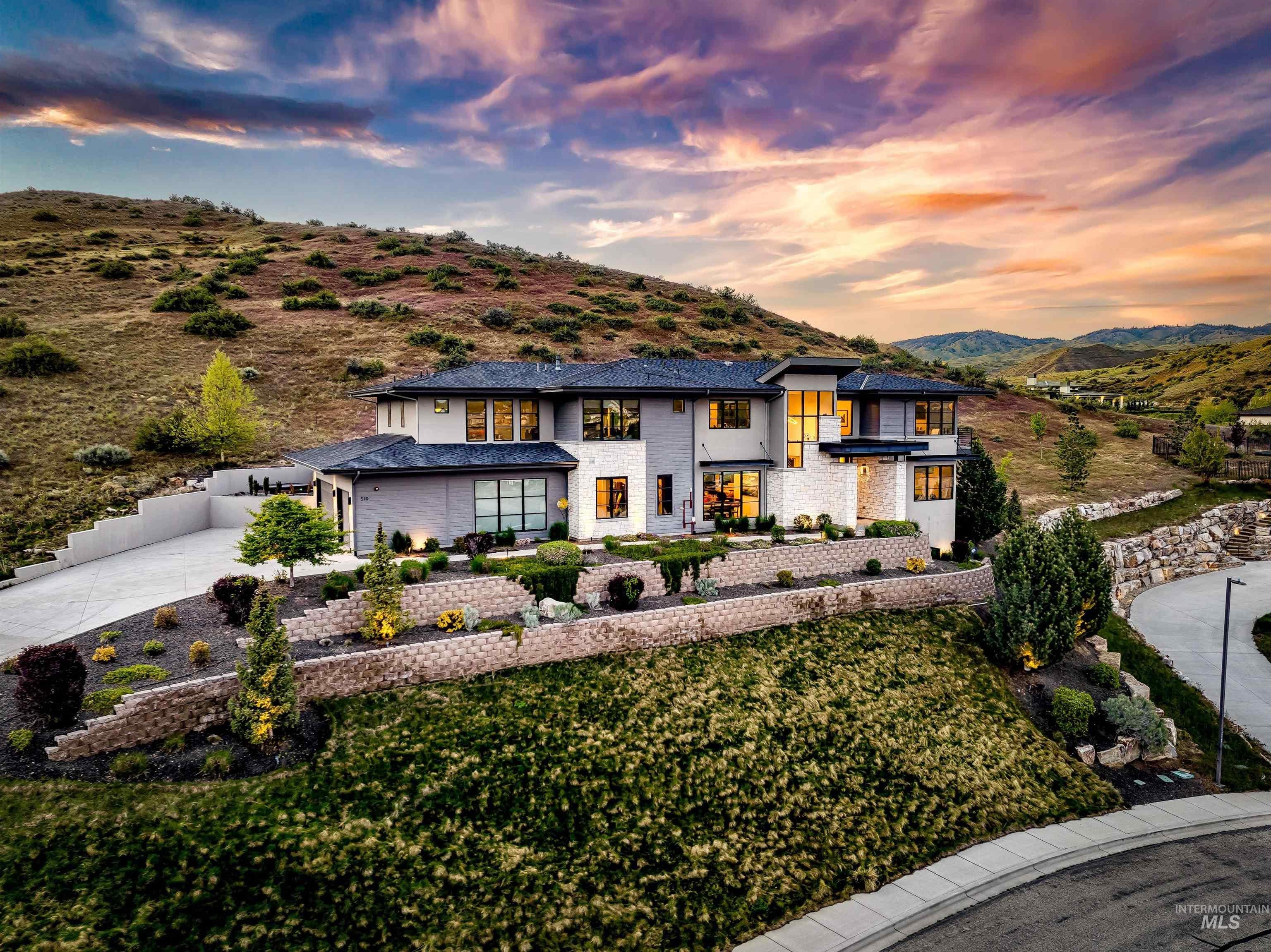 510 W Paso Fino Drive — photo