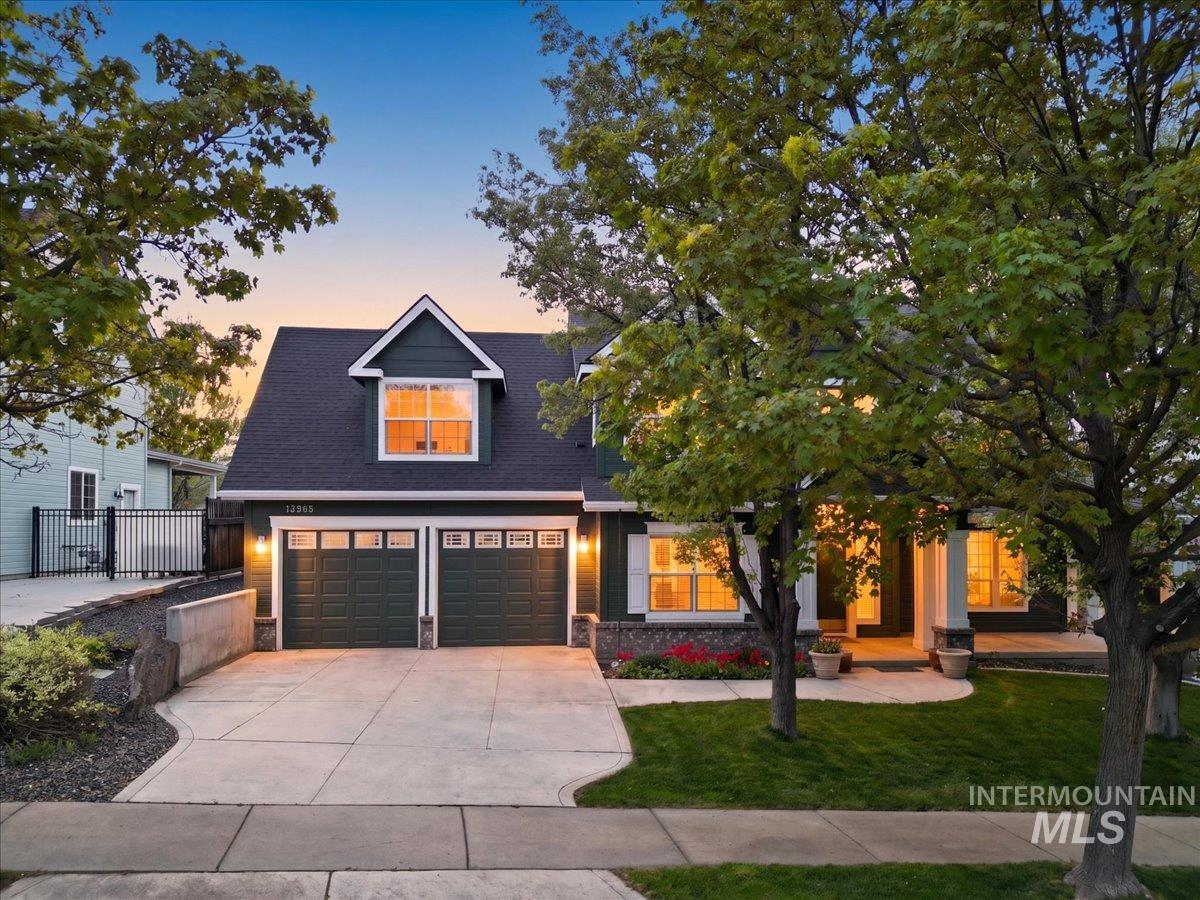 12935 N Schicks Ridge Rd — photo