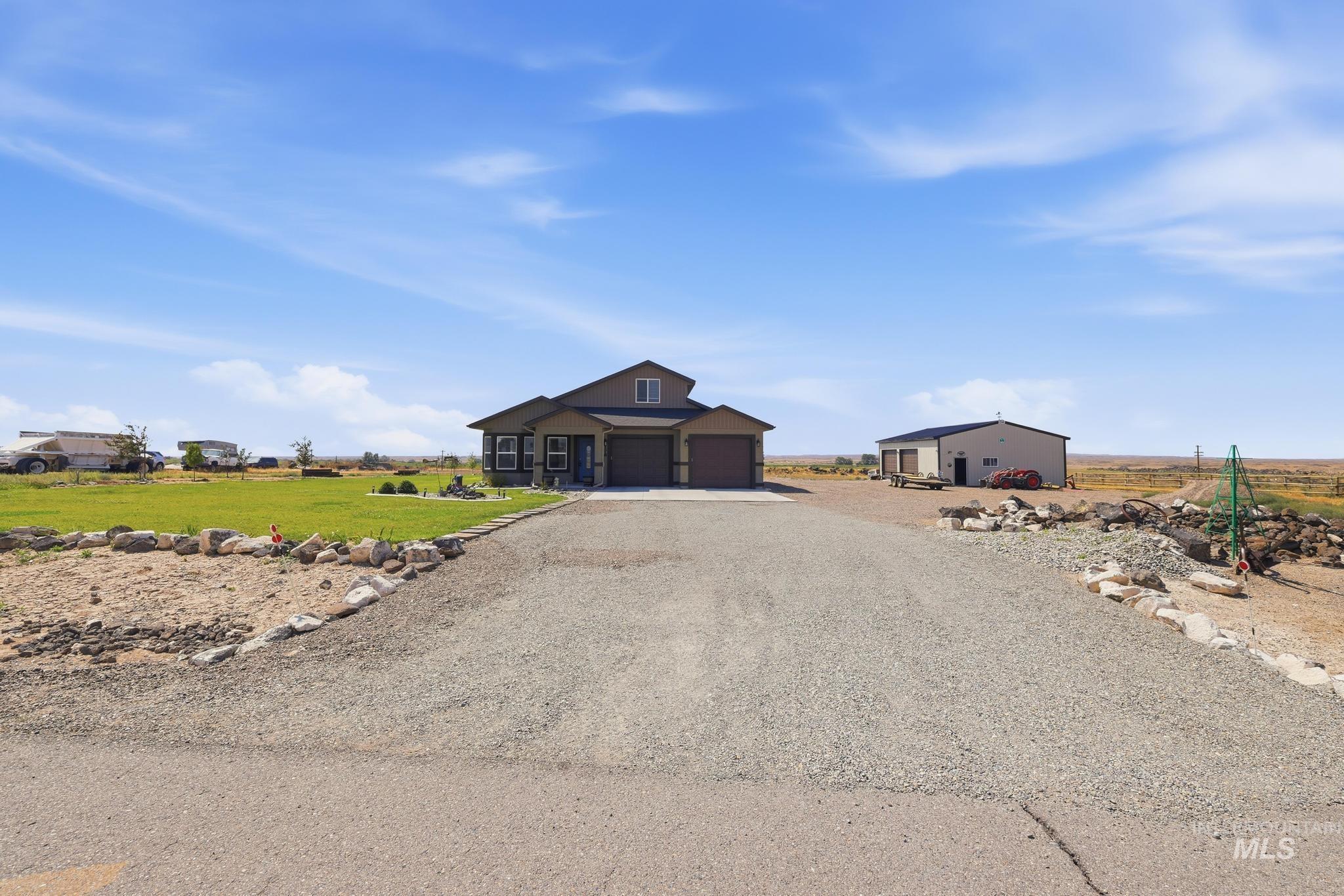 178 E Syringa Loop, Shoshone, ID 83352 — photo 2