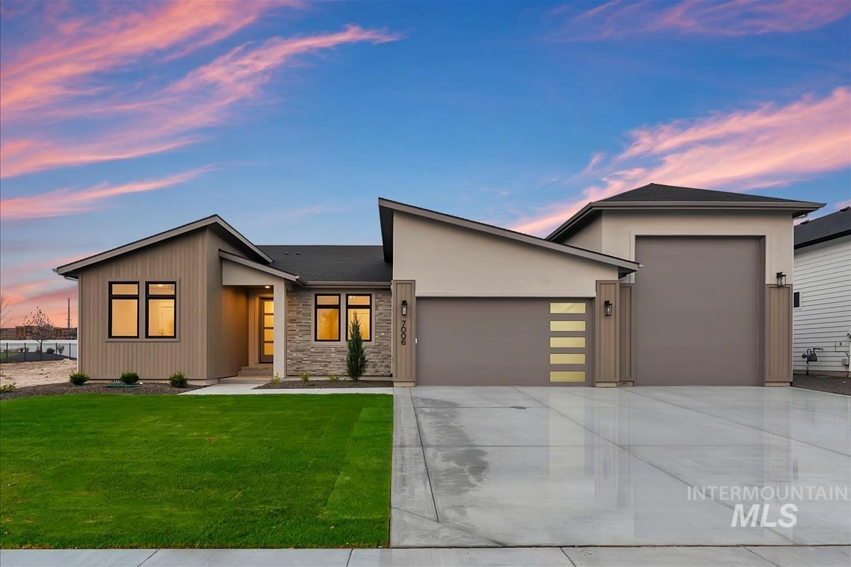 7006 E Chicken Hawk Loop — photo