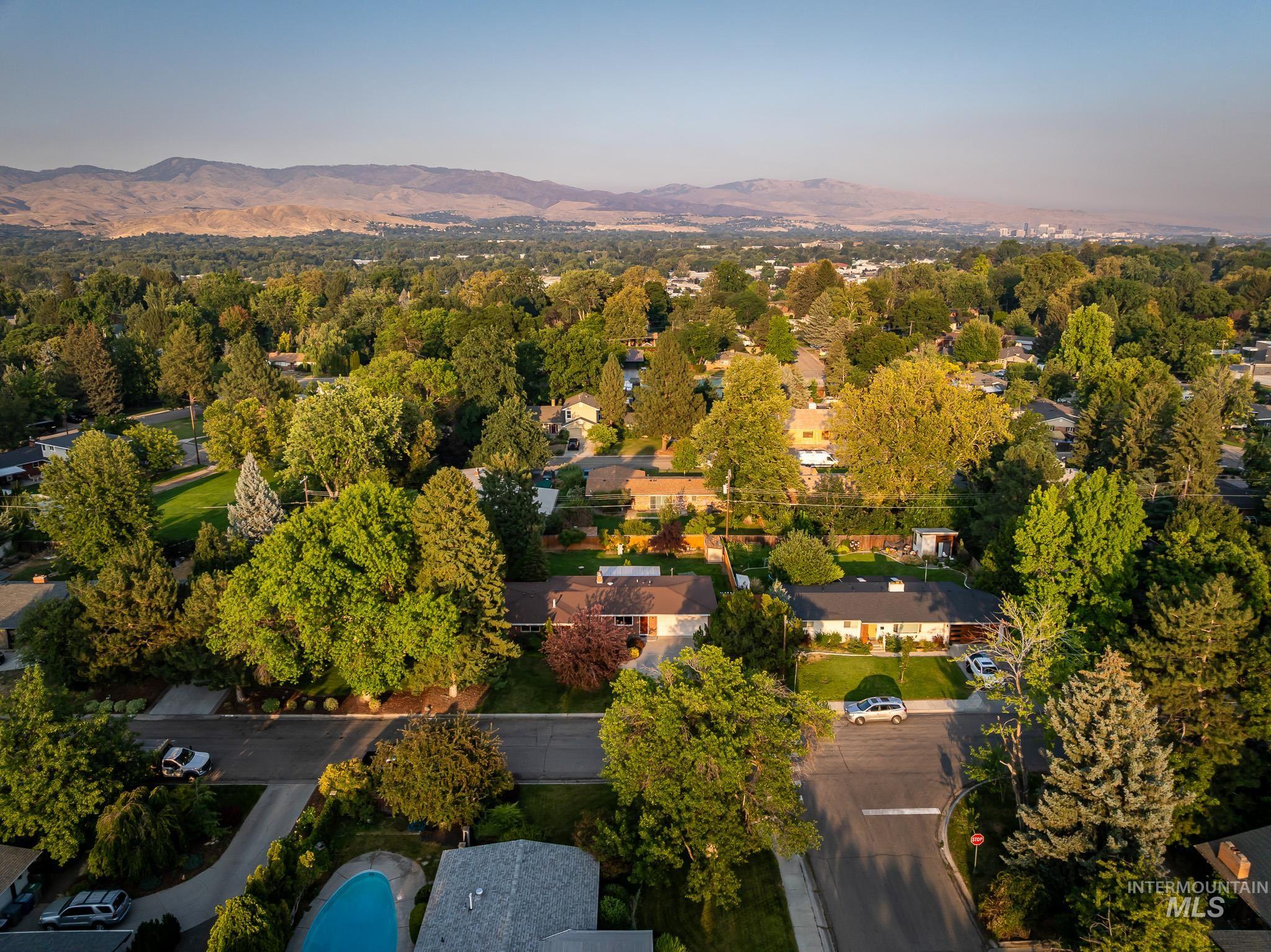 3706 W Clement Road, Boise, ID 83704 — photo 2