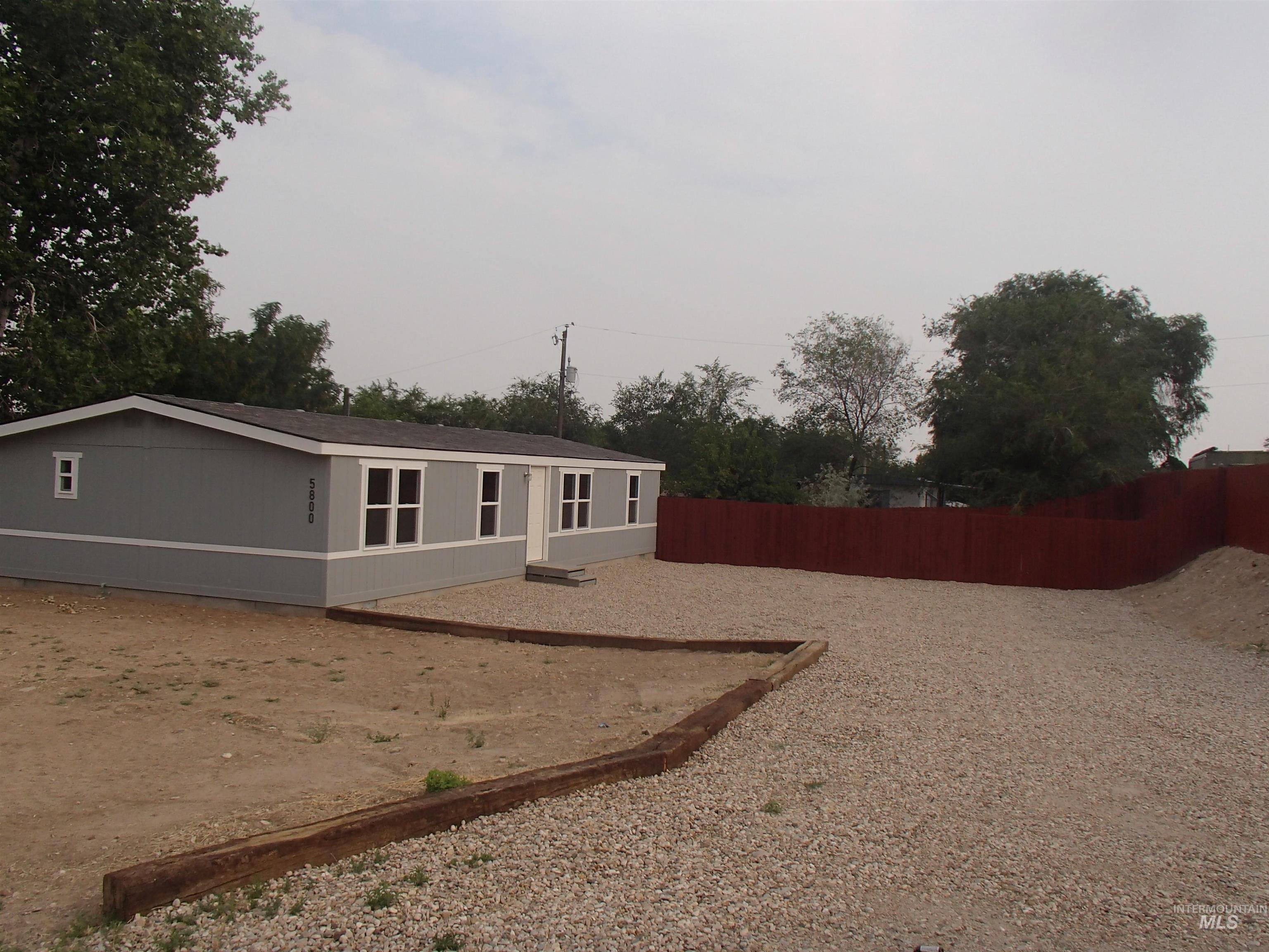 5800 Sunset Dr — photo