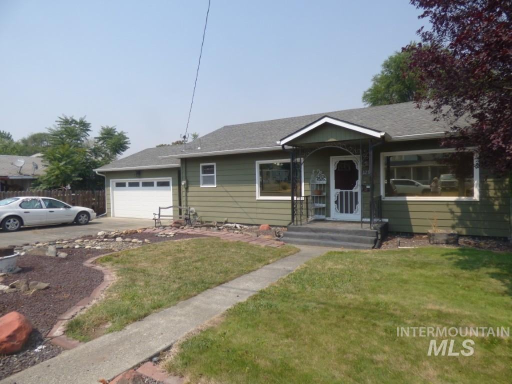1256 Elm Street — photo