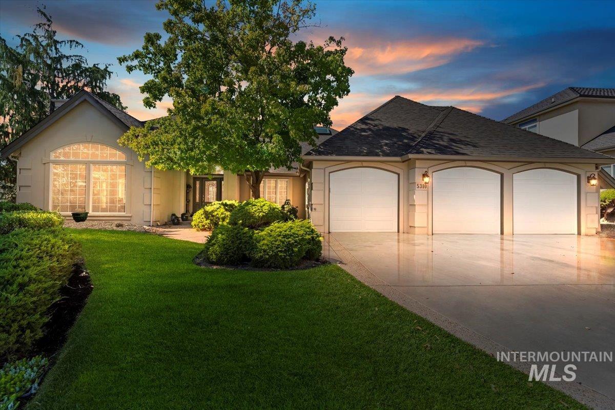 5310 N Quail Summit Way — photo
