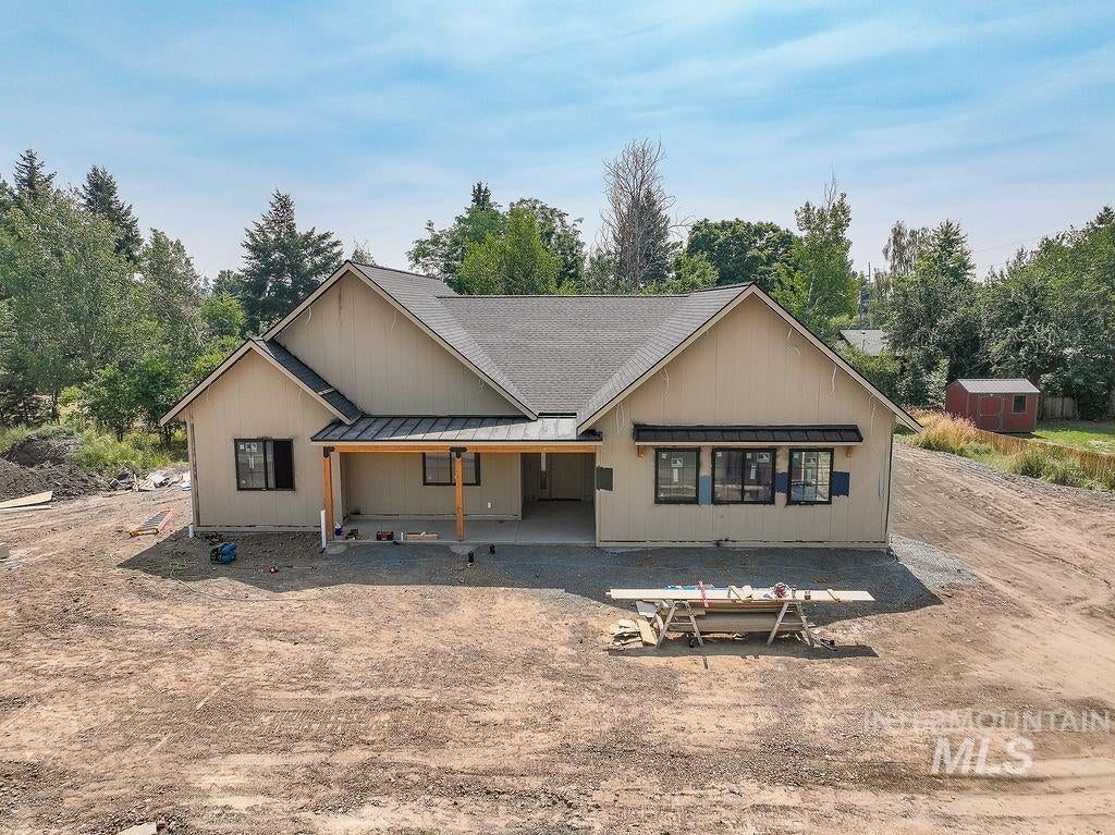 1062 N Mountain View — photo