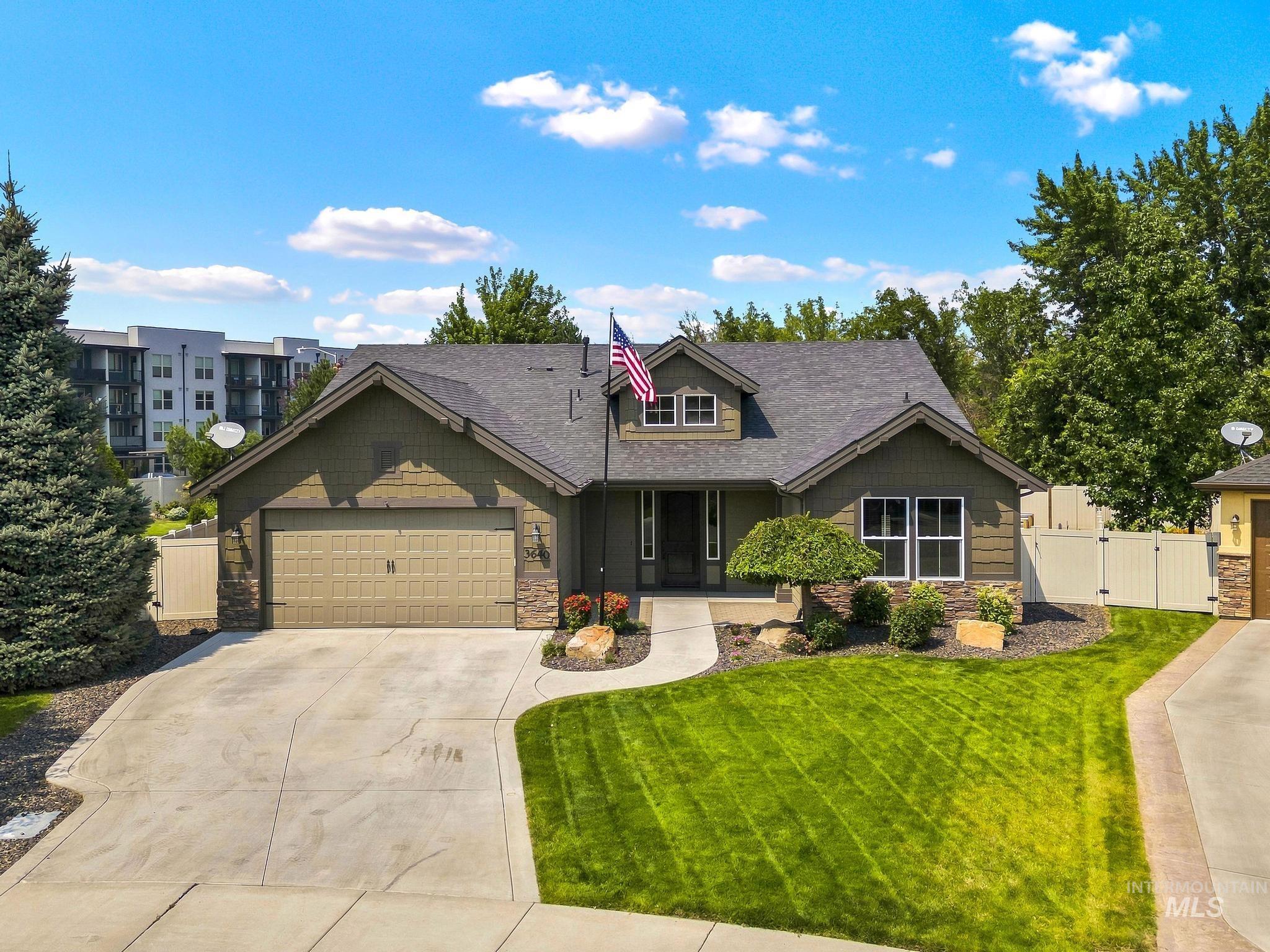 3640 E Granger Dr — photo