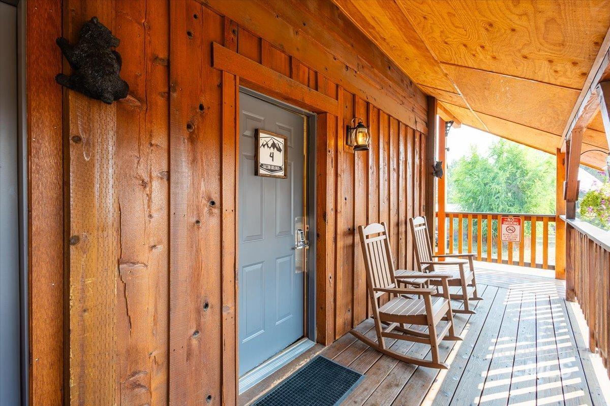 486 S Middlefork Road, Garden Valley, ID 83622 — photo 2