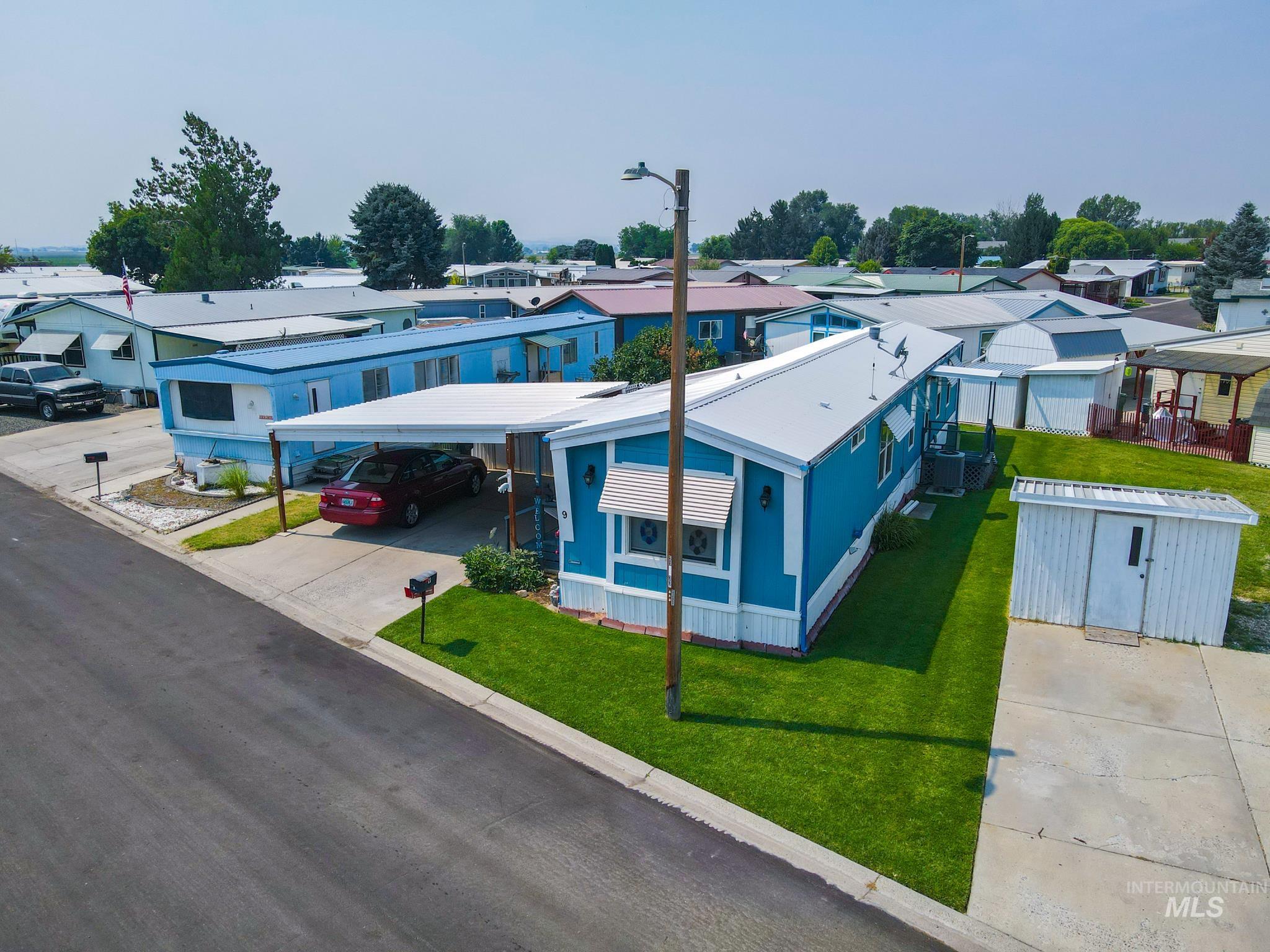 9 Freedom Dr. — photo
