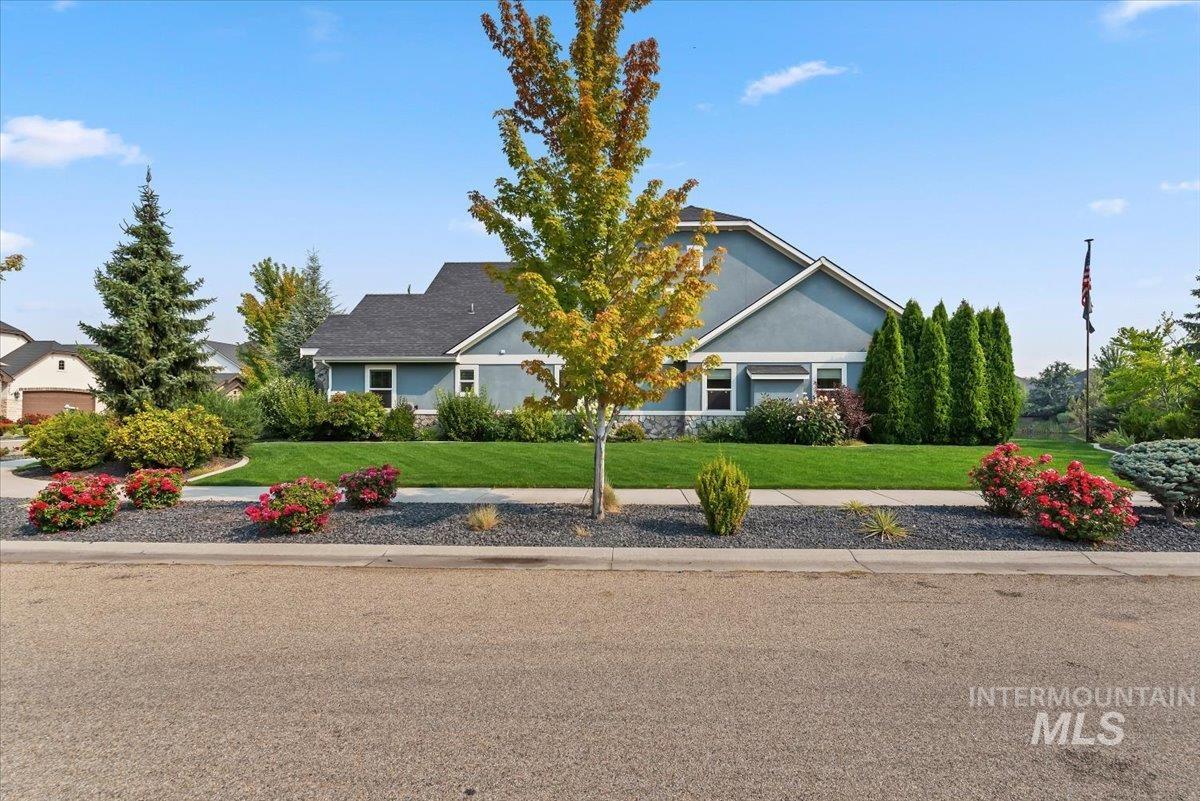 1356 N Willowick Ave — photo