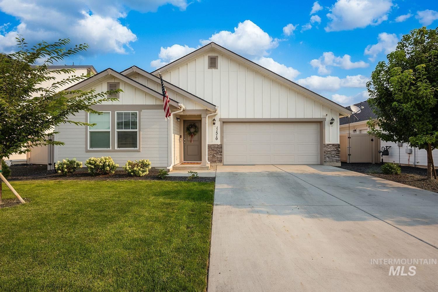 11510 W Trooper St. — photo
