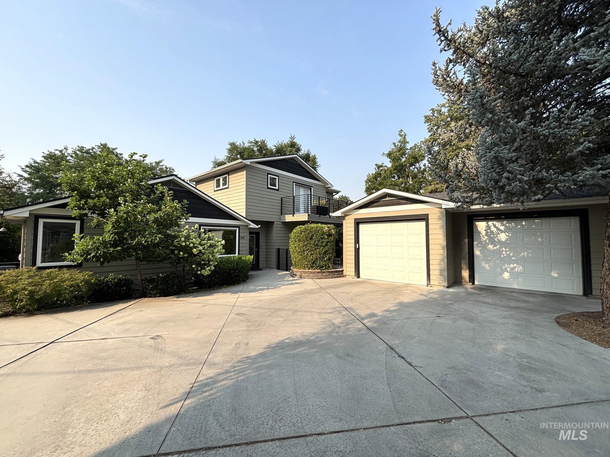 3401 W Plant Dr — photo